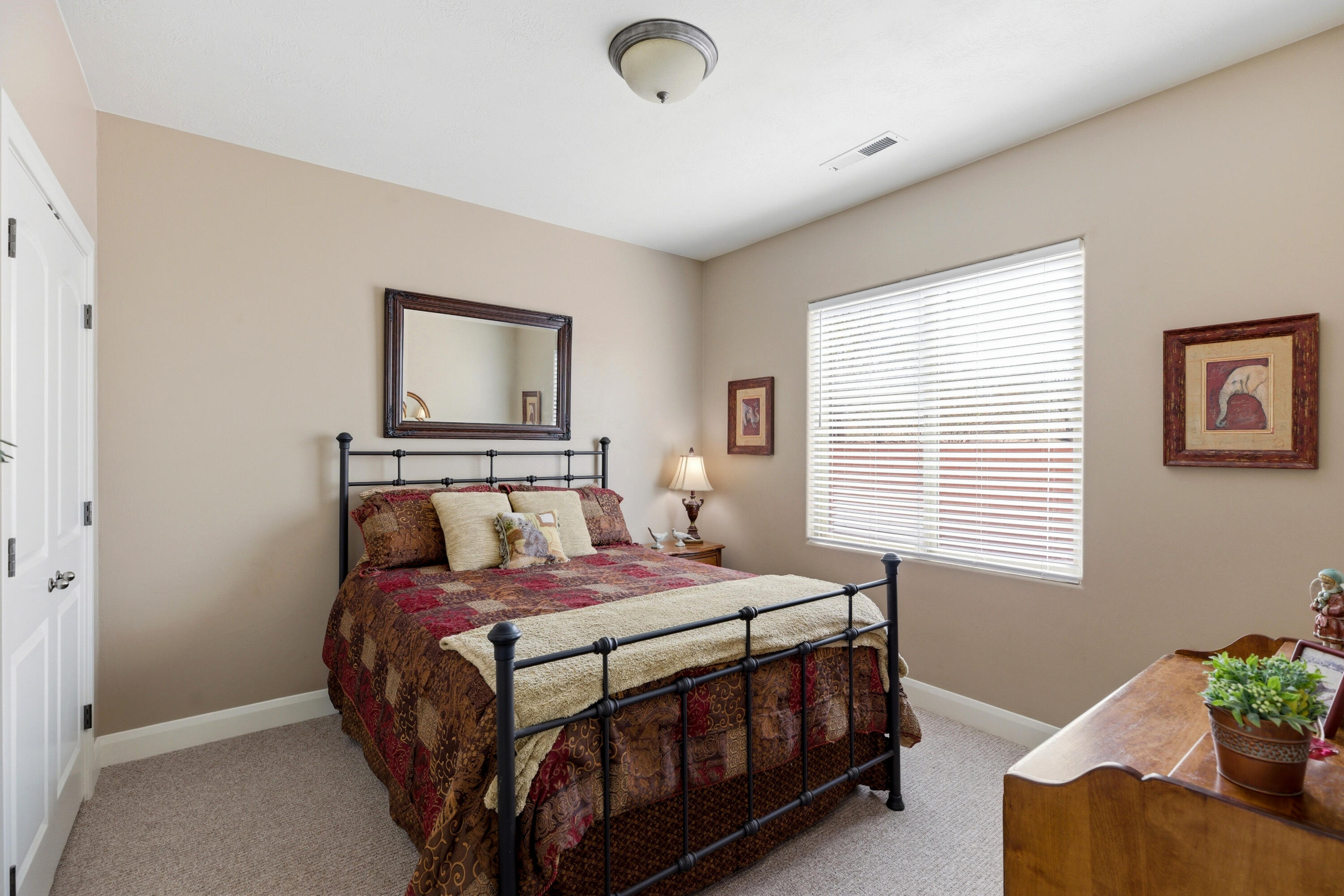 DESERT MEADOWS - Residential