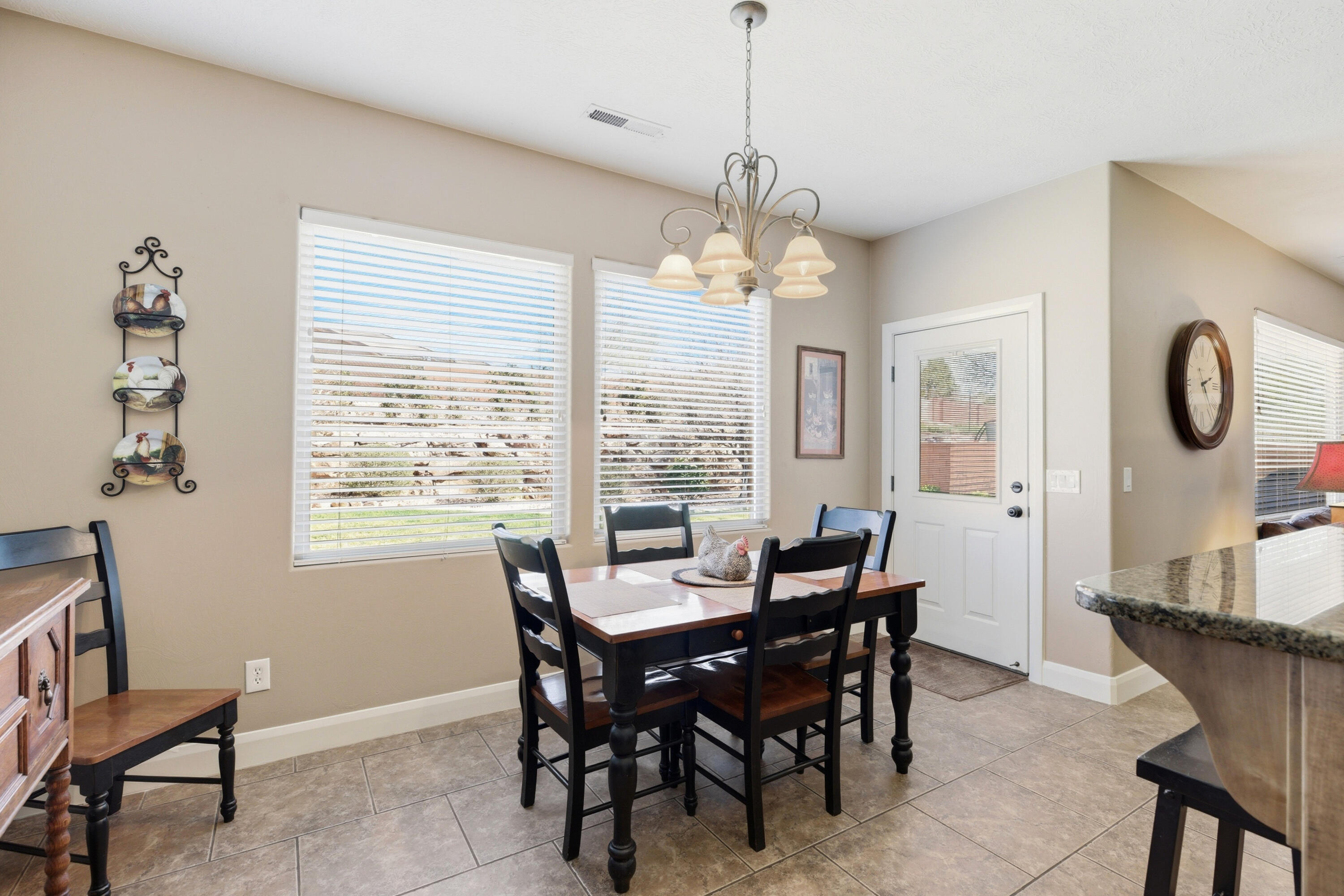 DESERT MEADOWS - Residential