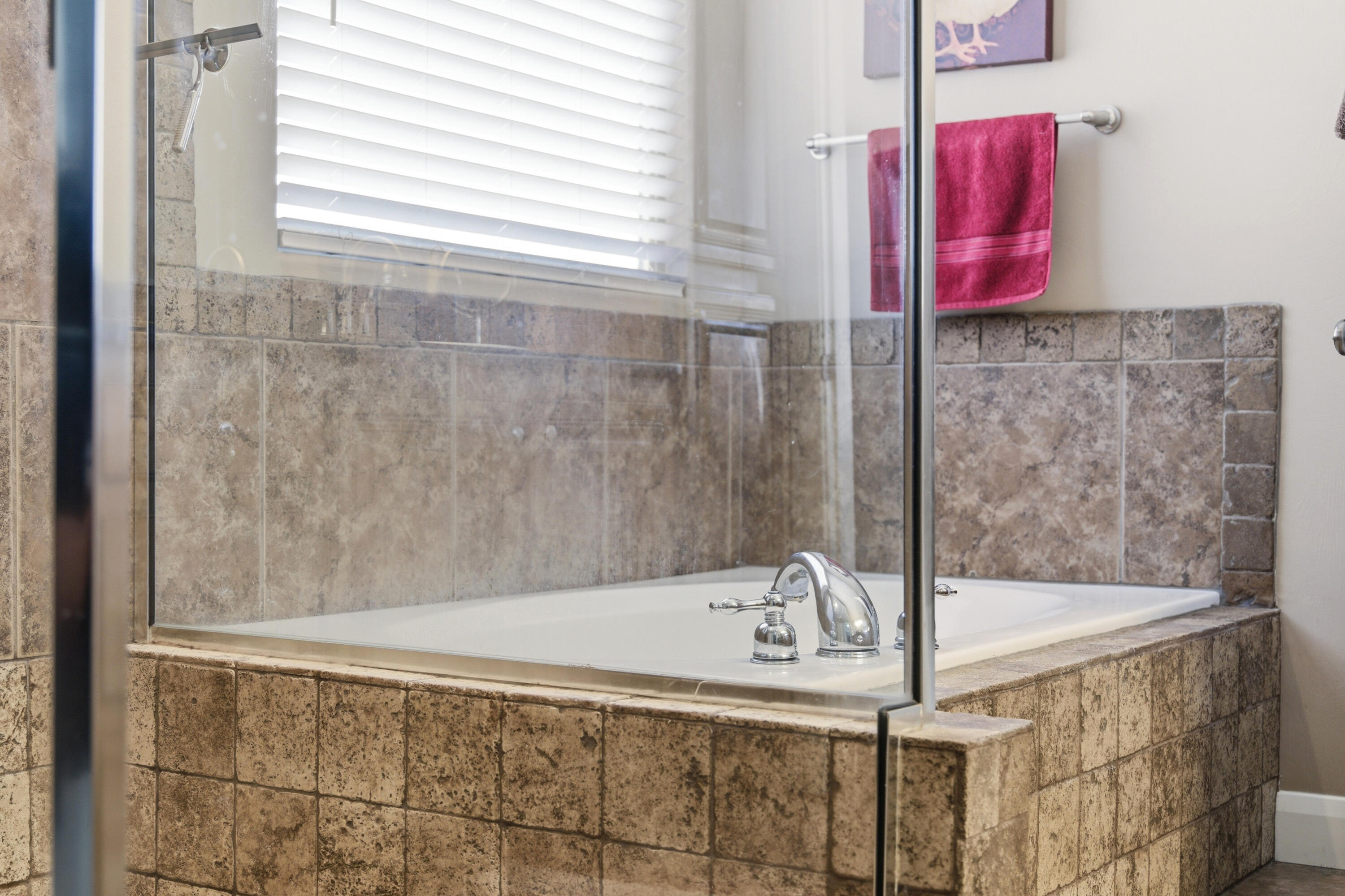 DESERT MEADOWS - Residential