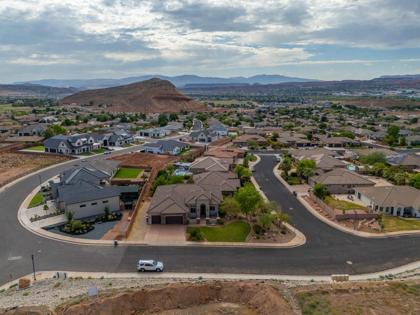 HEIGHTS AT WASHINGTON BENCH - Residential