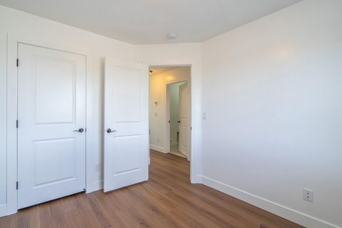 Tiny photo for 3239 S 840 E 28 #28, Saint George, UT 84790 (MLS # 26-271940)