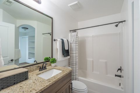 Tiny photo for 3239 S 840 E 28 #28, Saint George, UT 84790 (MLS # 26-271940)