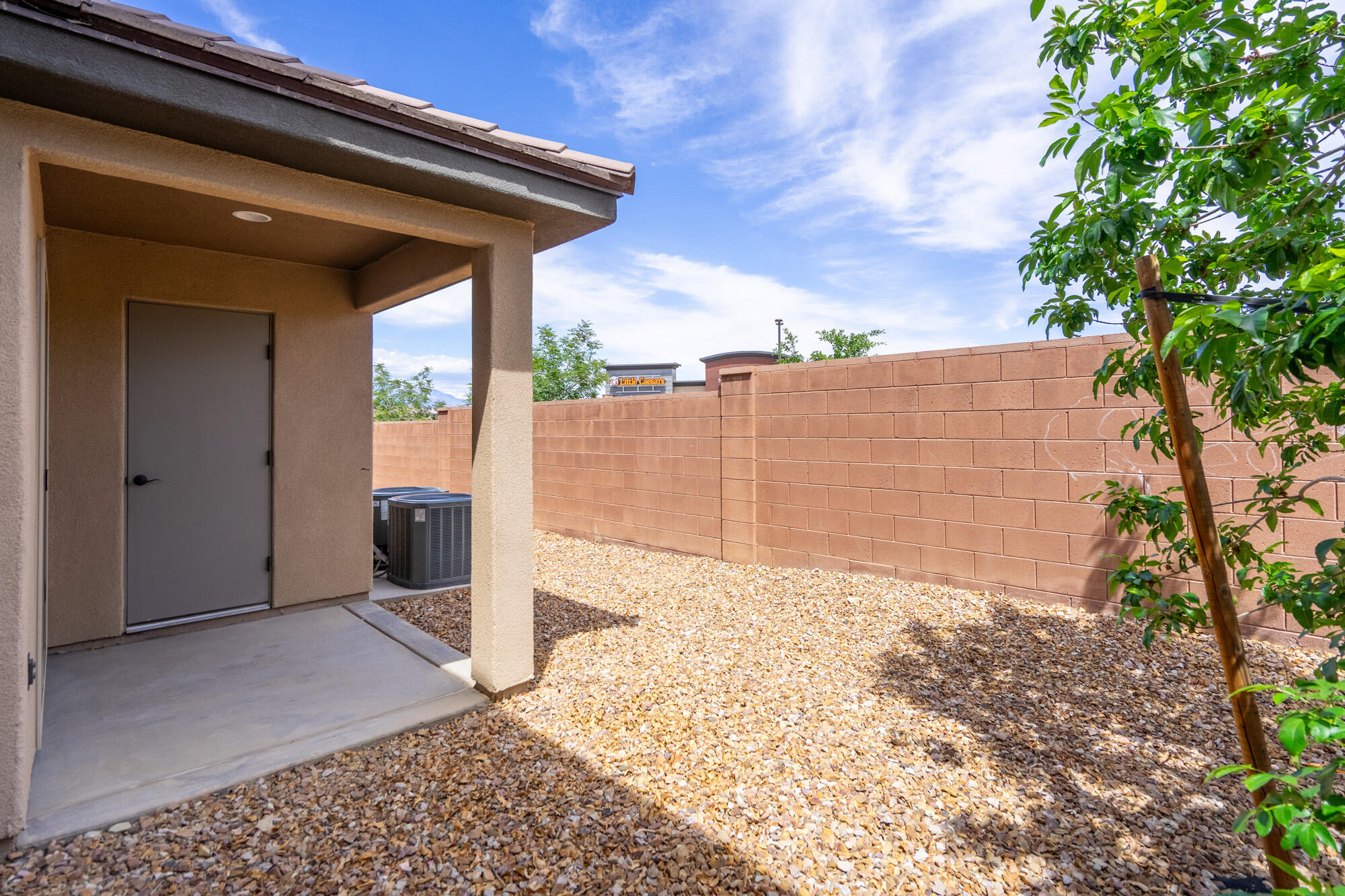 DESERT HILLS - Residential