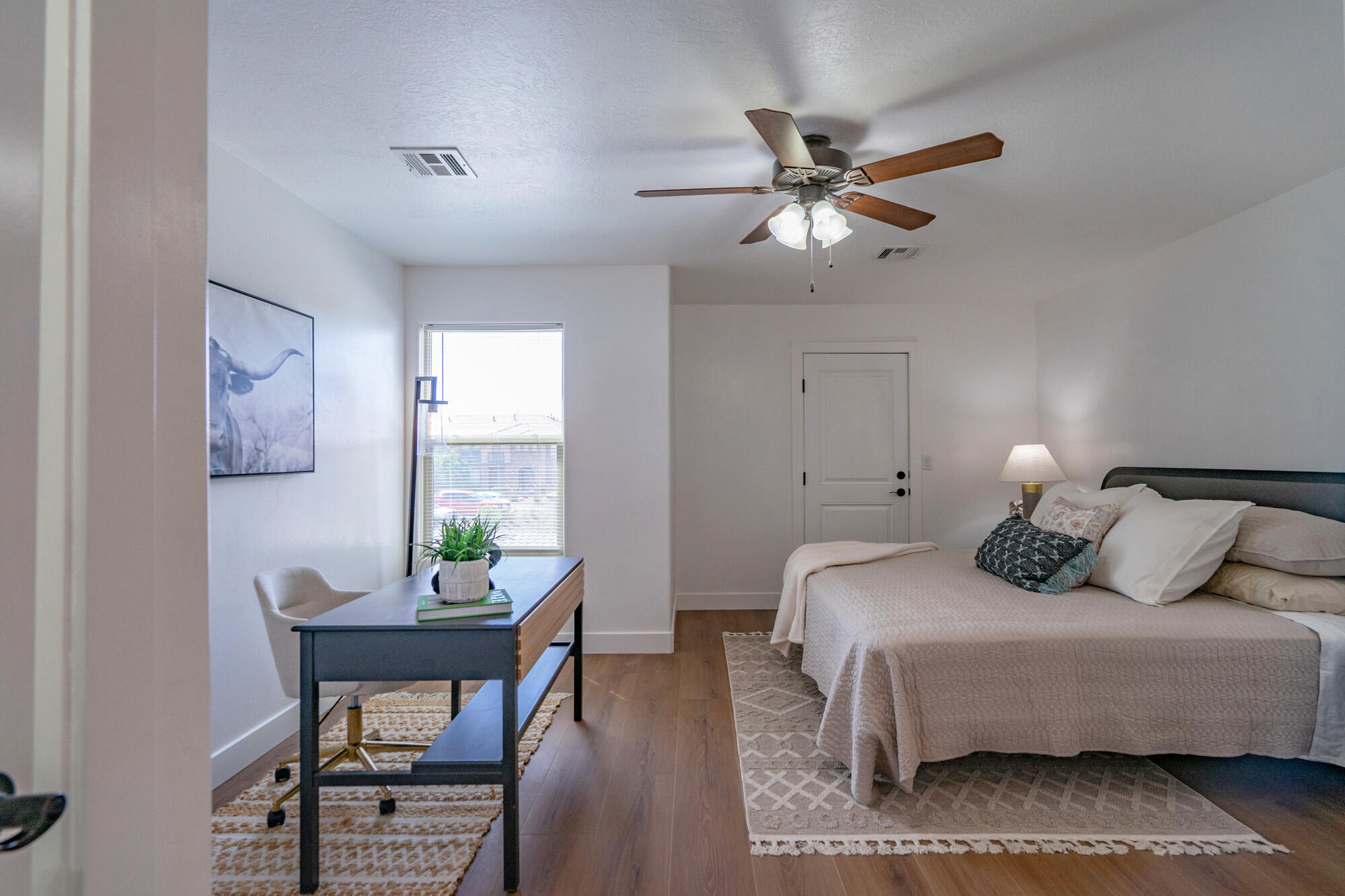DESERT HILLS - Residential