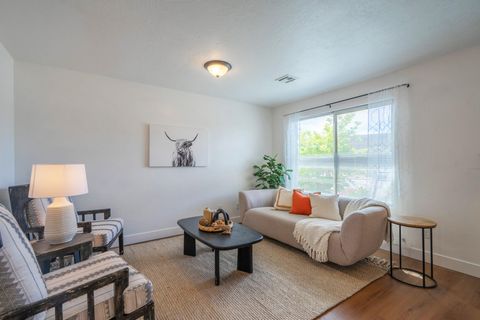 Tiny photo for 3239 S 840 E 28 #28, Saint George, UT 84790 (MLS # 26-271940)