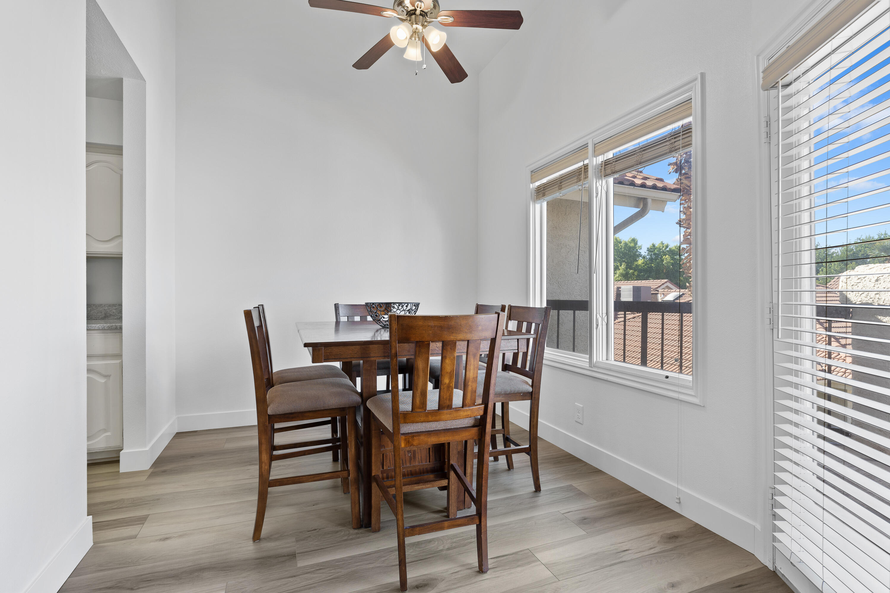 WILLOW RUN RESORT CONDOS - Residential