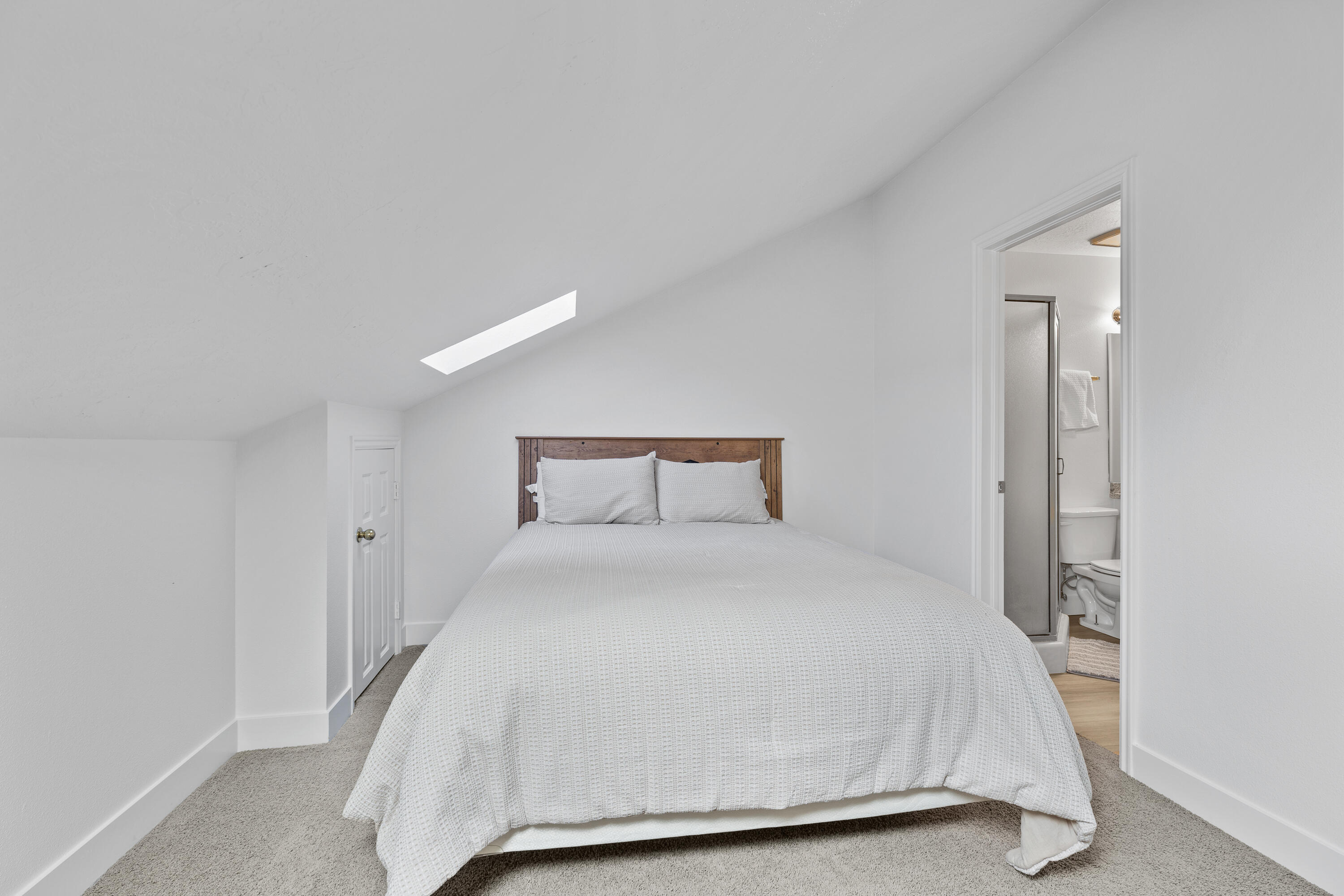 WILLOW RUN RESORT CONDOS - Residential