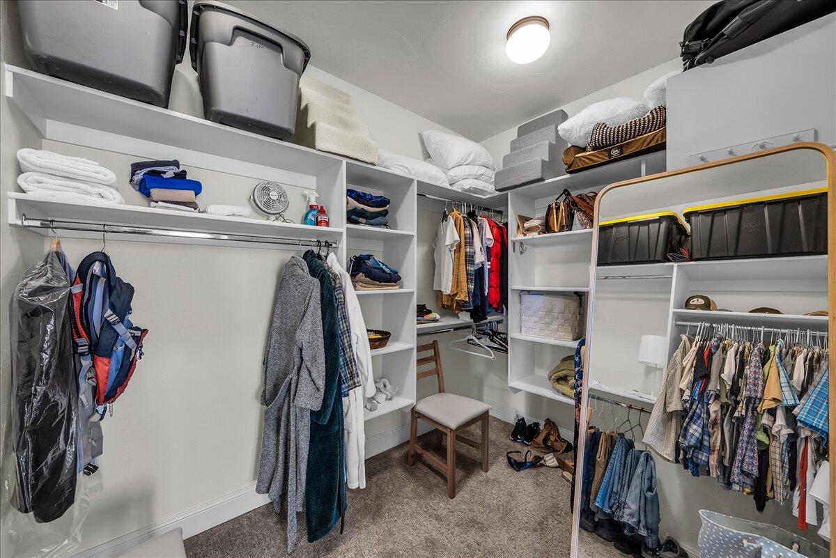 SIENNA RIDGE AT WEBB HILL - Residential