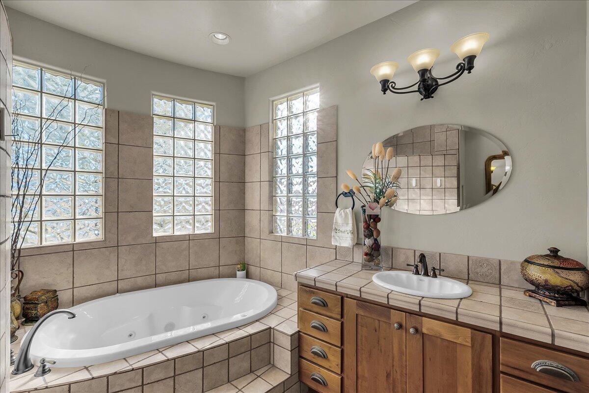 SIENNA RIDGE AT WEBB HILL - Residential