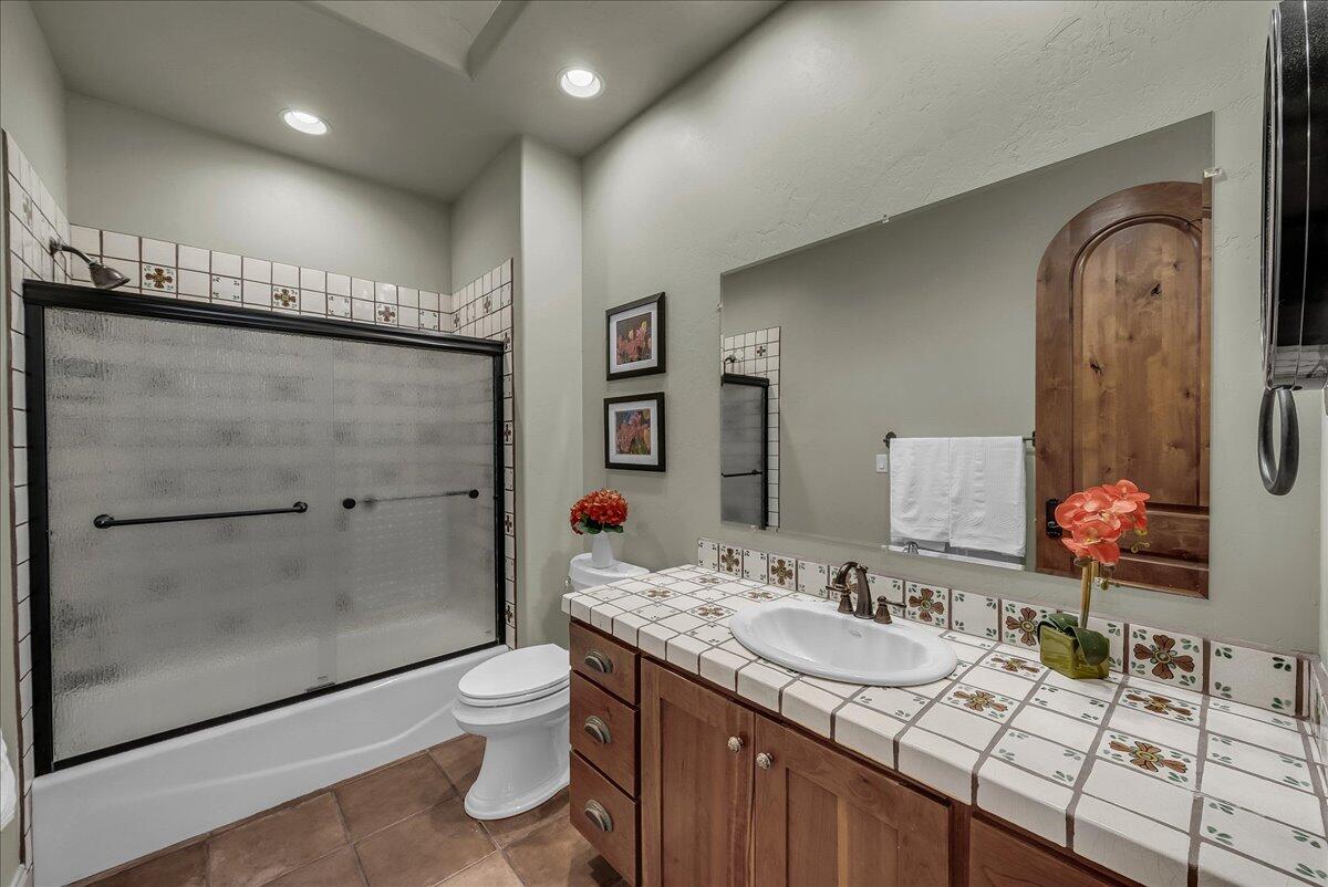 SIENNA RIDGE AT WEBB HILL - Residential