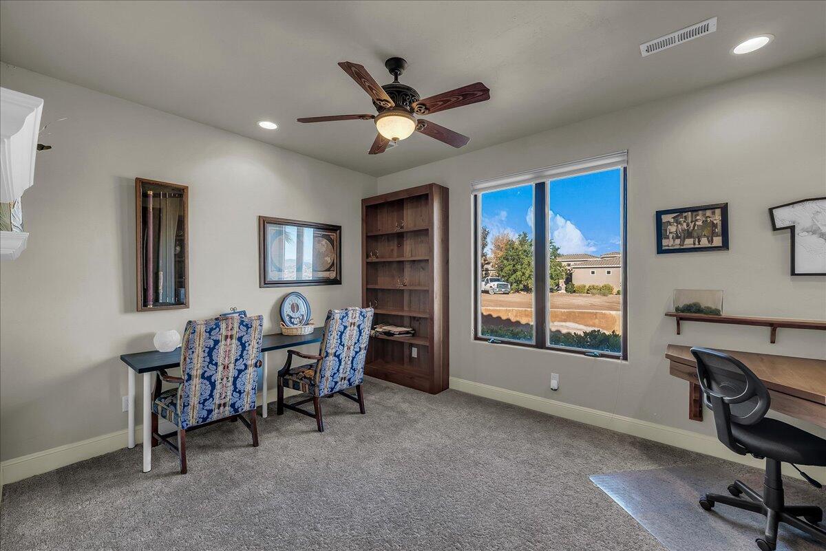 SIENNA RIDGE AT WEBB HILL - Residential