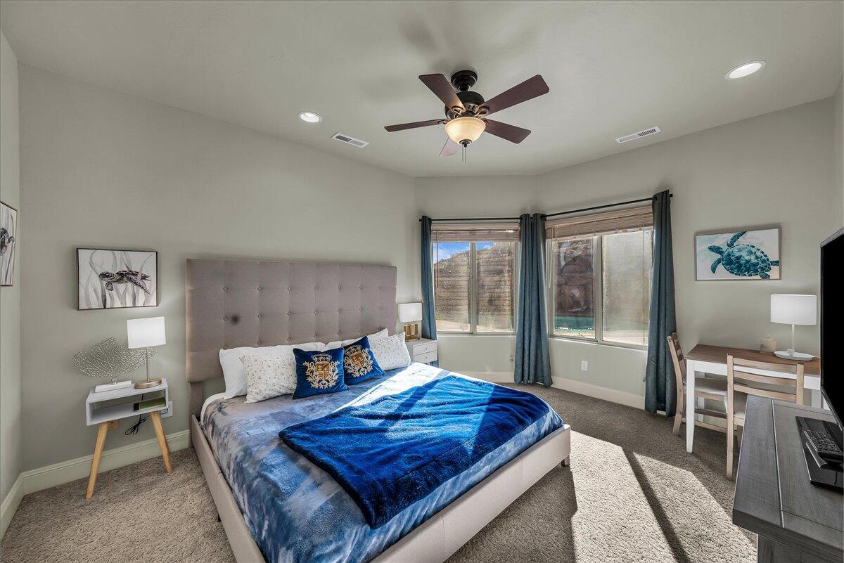 SIENNA RIDGE AT WEBB HILL - Residential