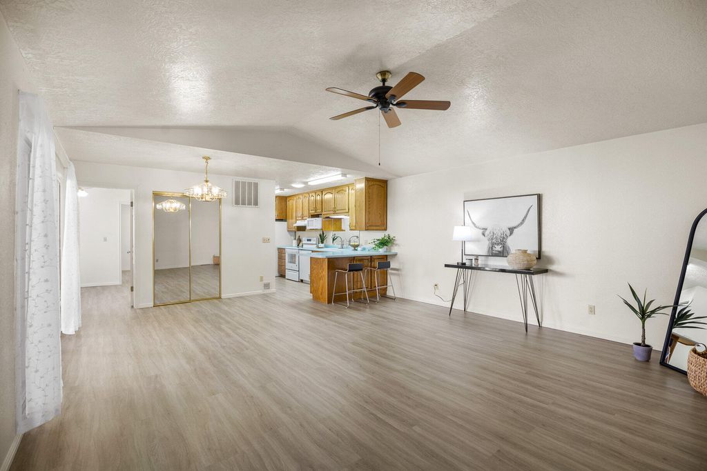 Photo of 1331 N Dixie Downs RD 112 #112, Saint George, UT 84770 (MLS # 25-266268)