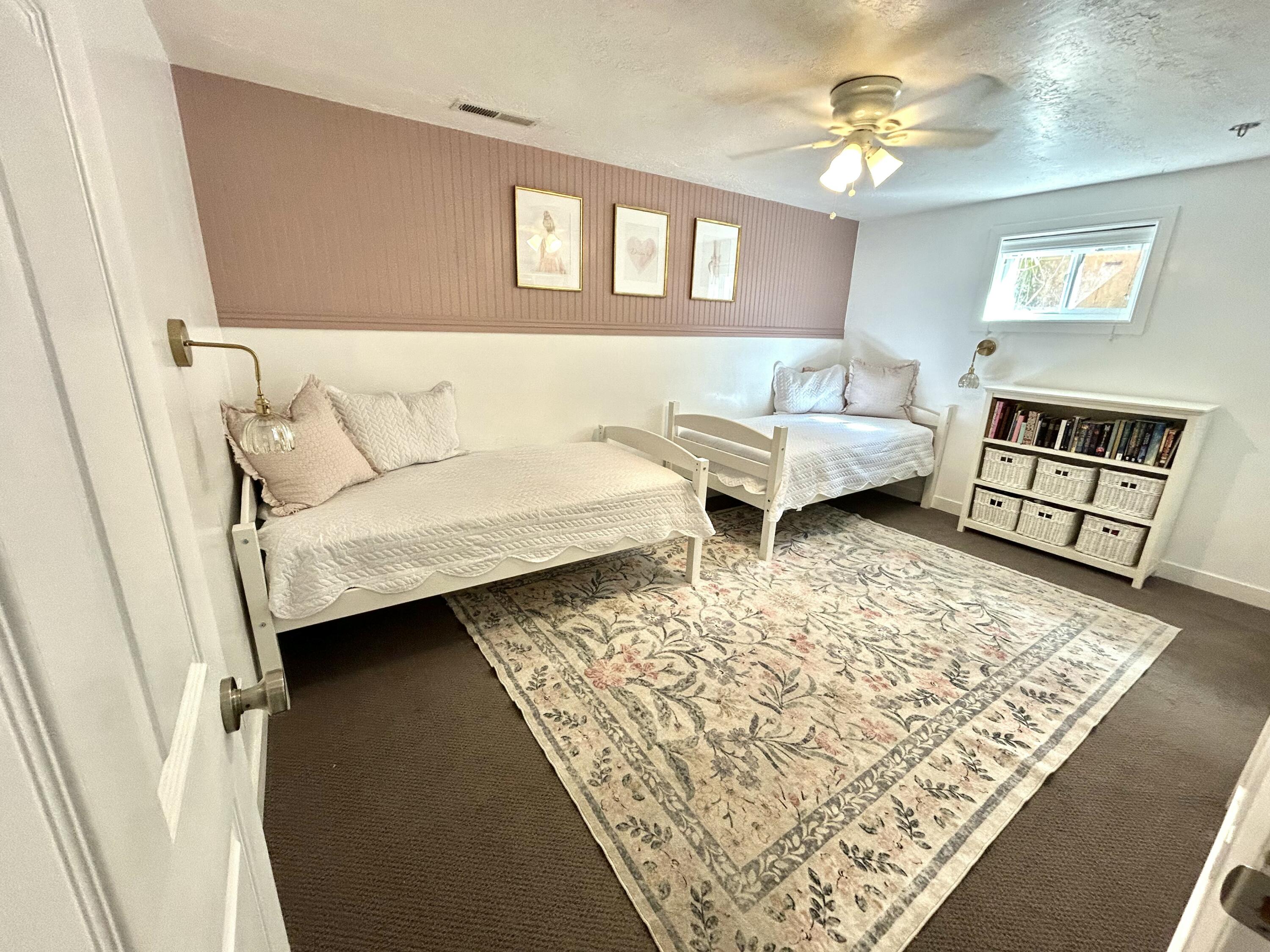 SANTA CLARA TOWNSITE AND FIELD - Residential