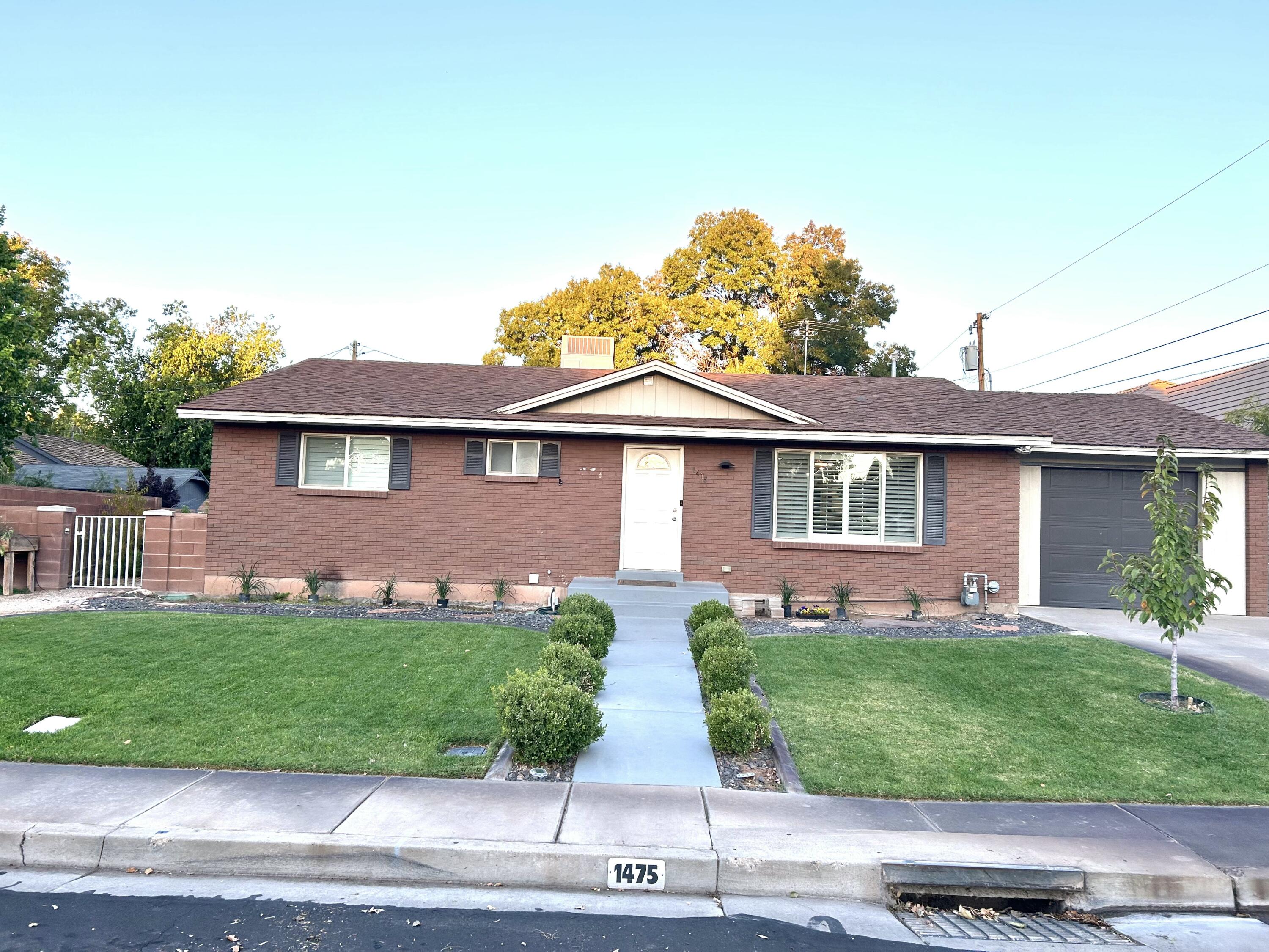 SANTA CLARA TOWNSITE AND FIELD - Residential