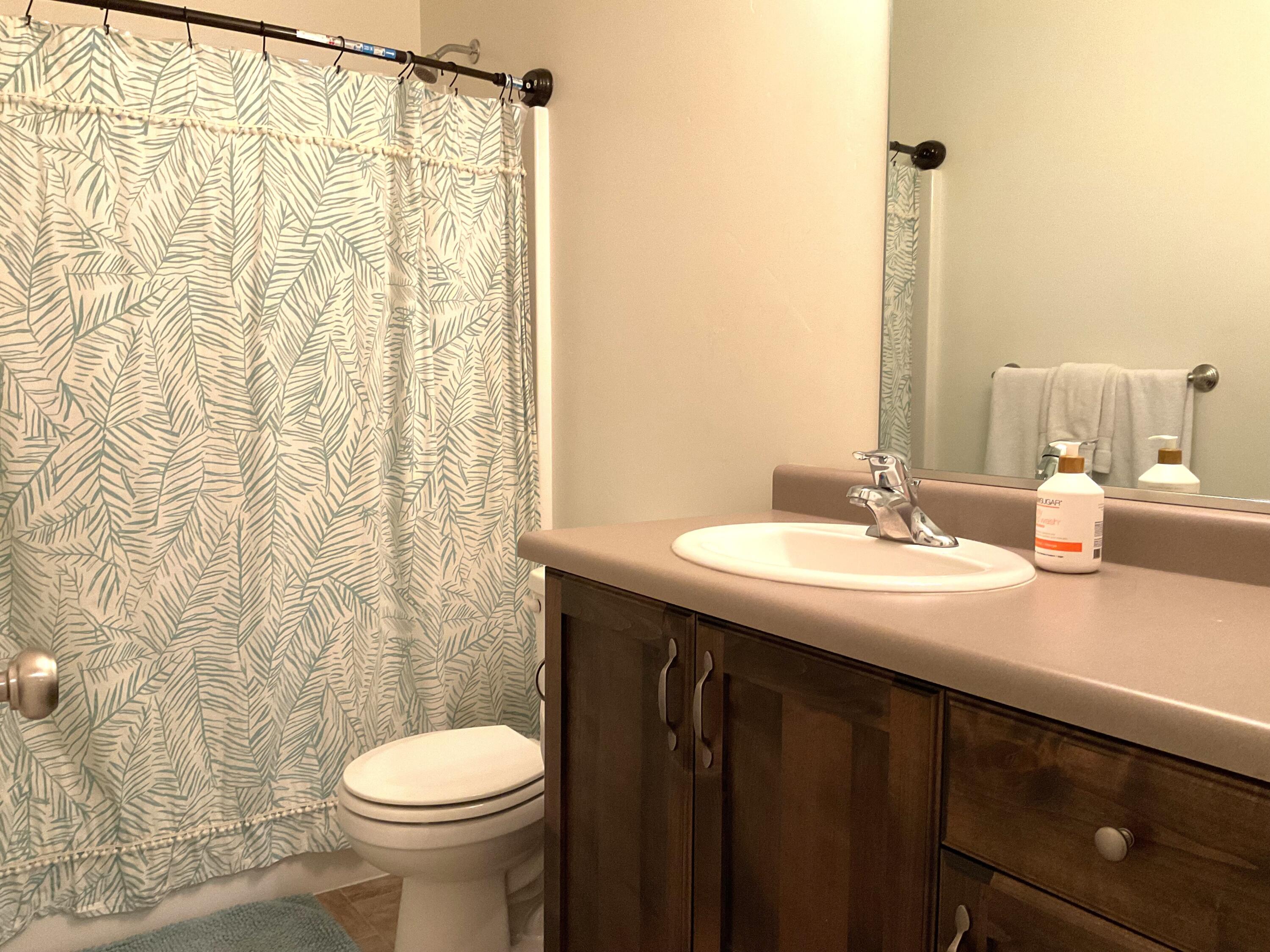 DESERT BLUFF AT DESERT CANYONS TOWNHOMES - Residential