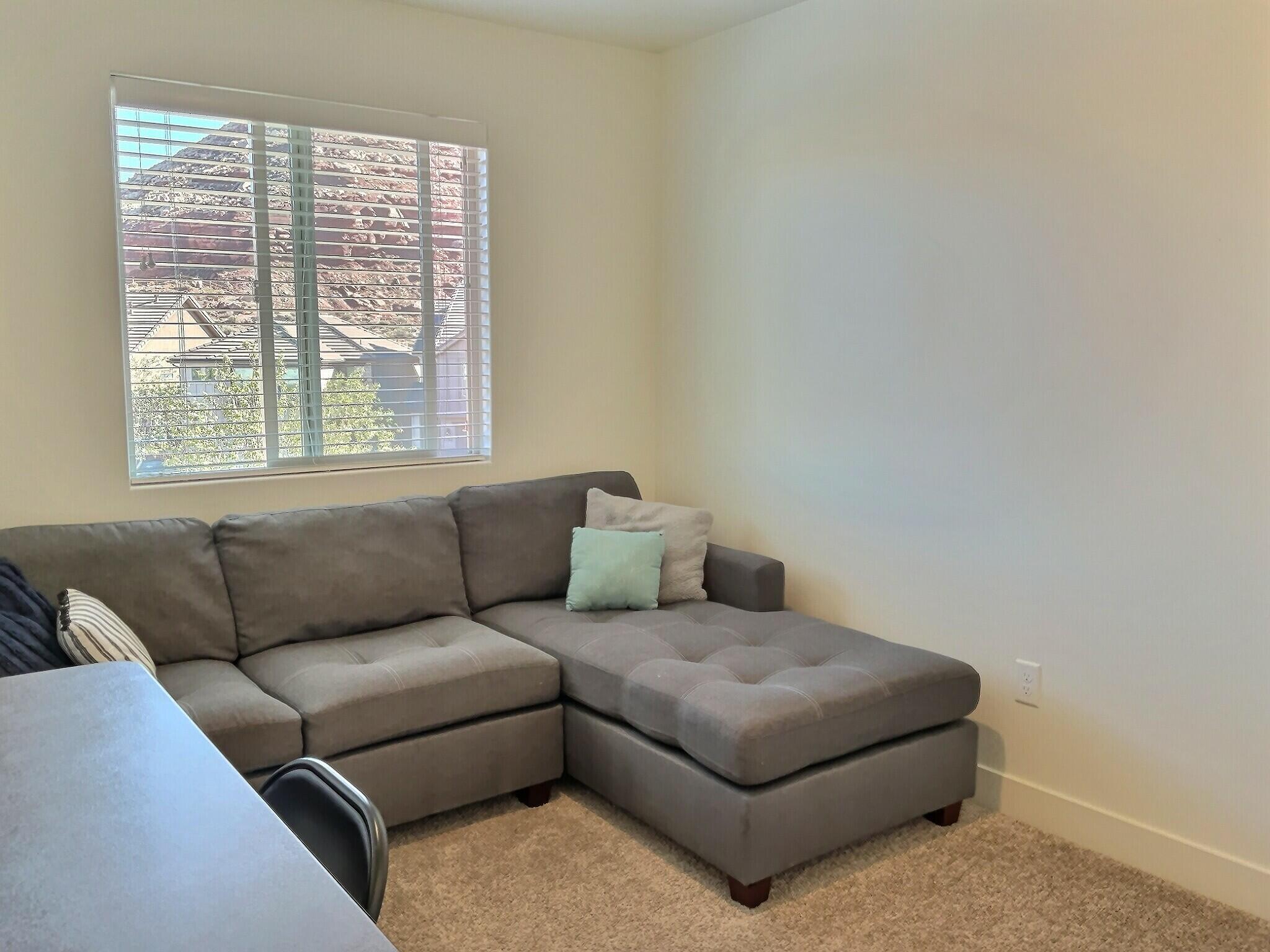 DESERT BLUFF AT DESERT CANYONS TOWNHOMES - Residential