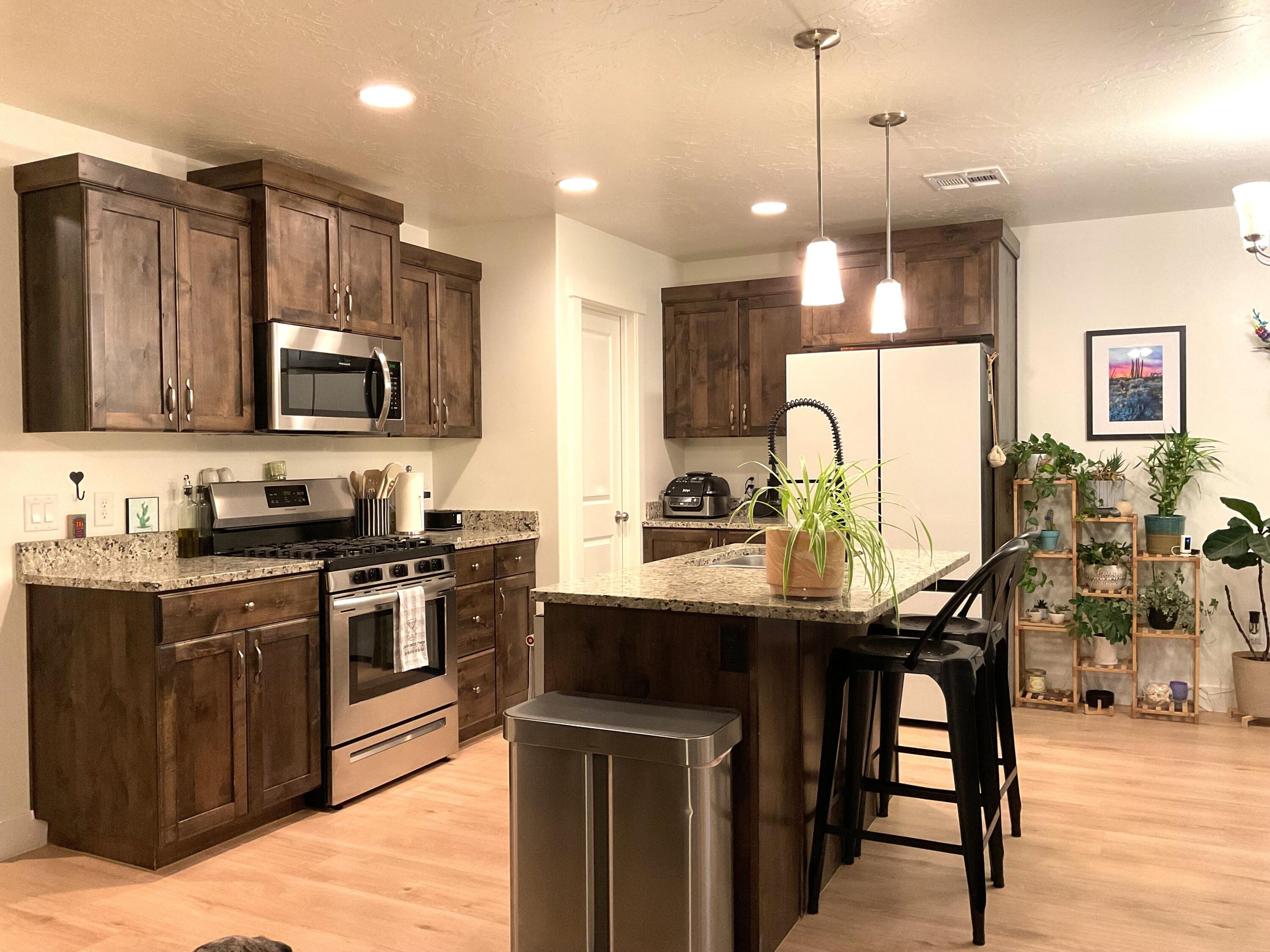 DESERT BLUFF AT DESERT CANYONS TOWNHOMES - Residential