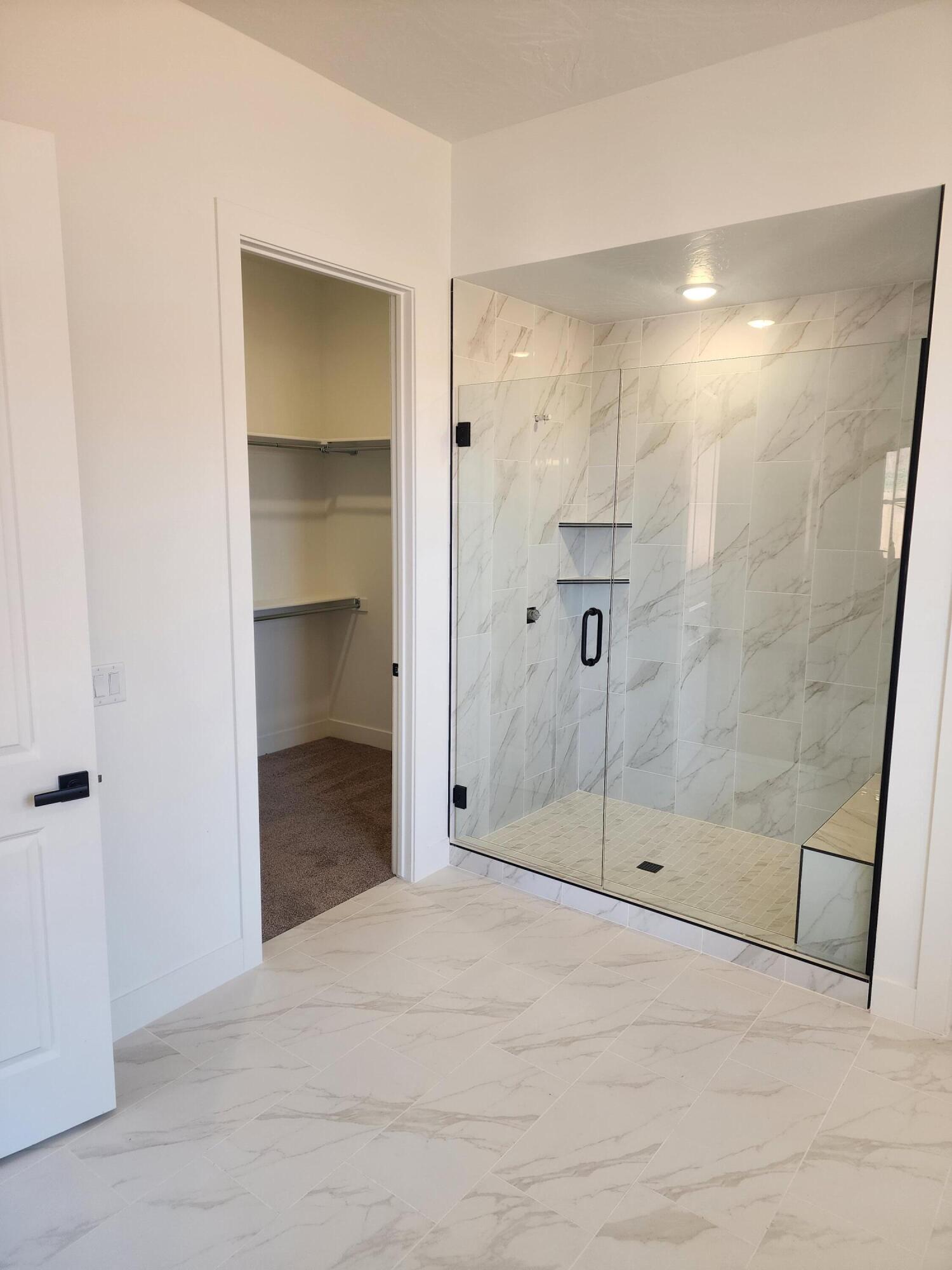 DESERT COVE ESTATES - Residential