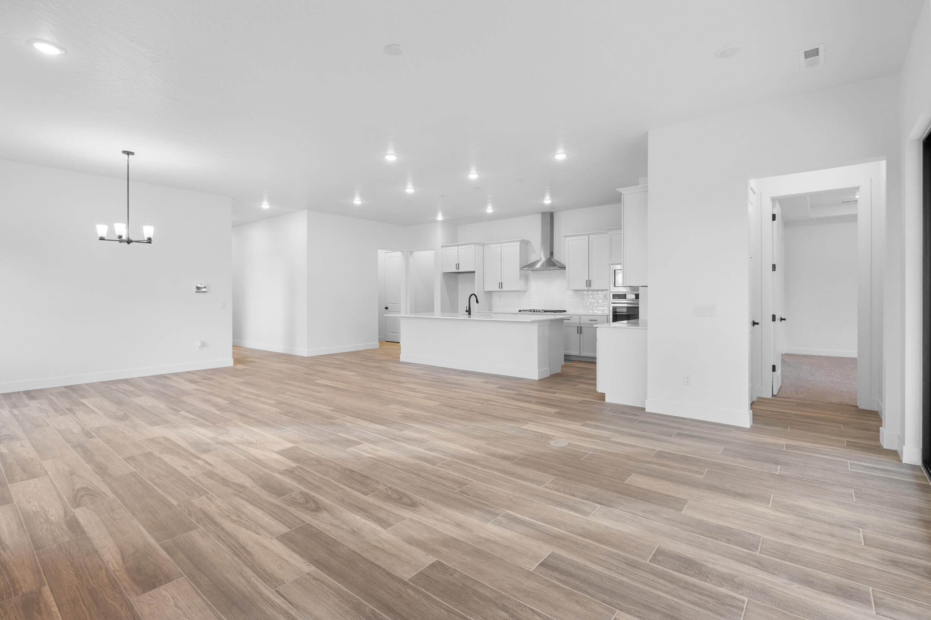 DESERT COVE ESTATES - Residential