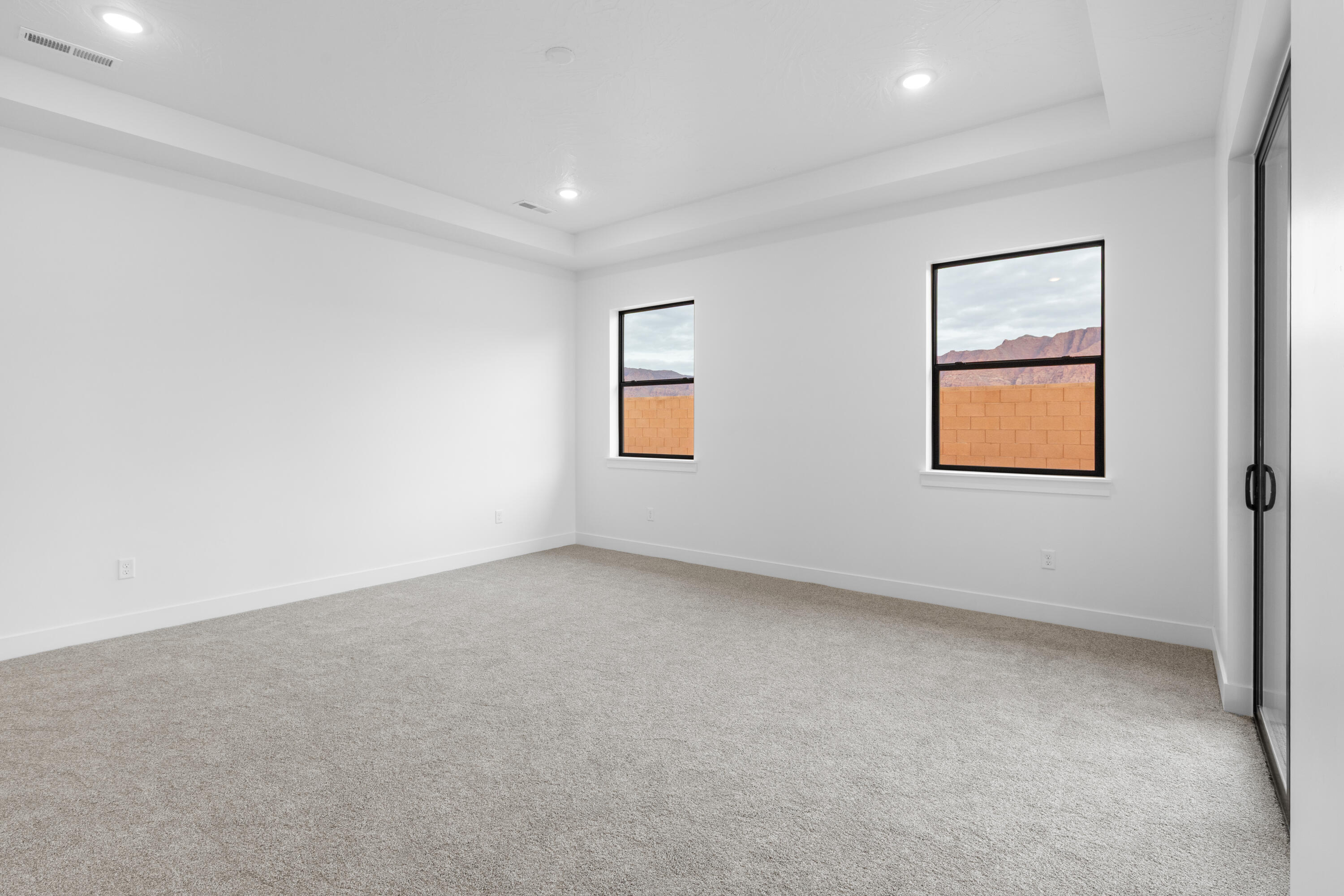 DESERT COVE ESTATES - Residential