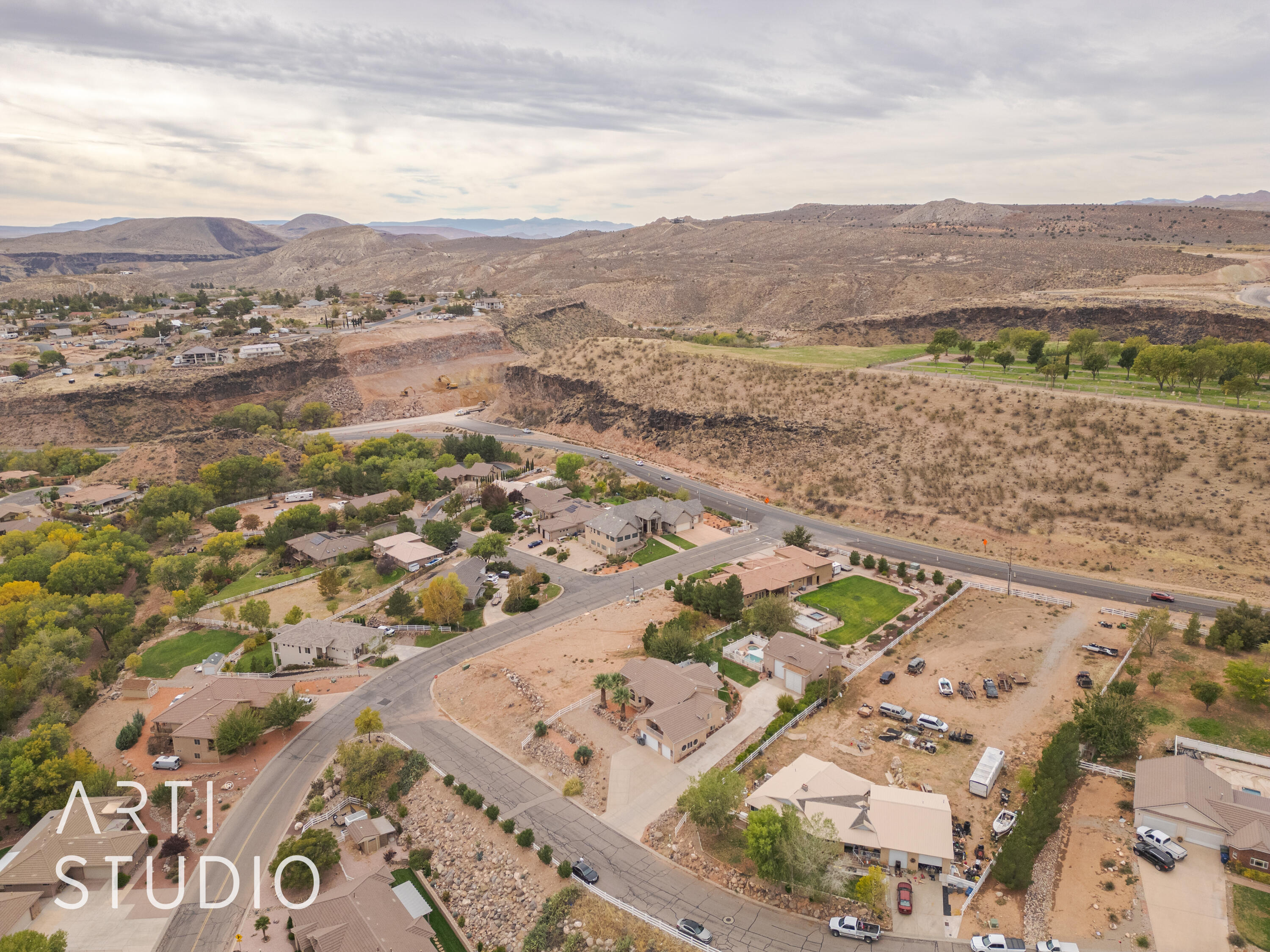 CHOLLA CREEK - Residential