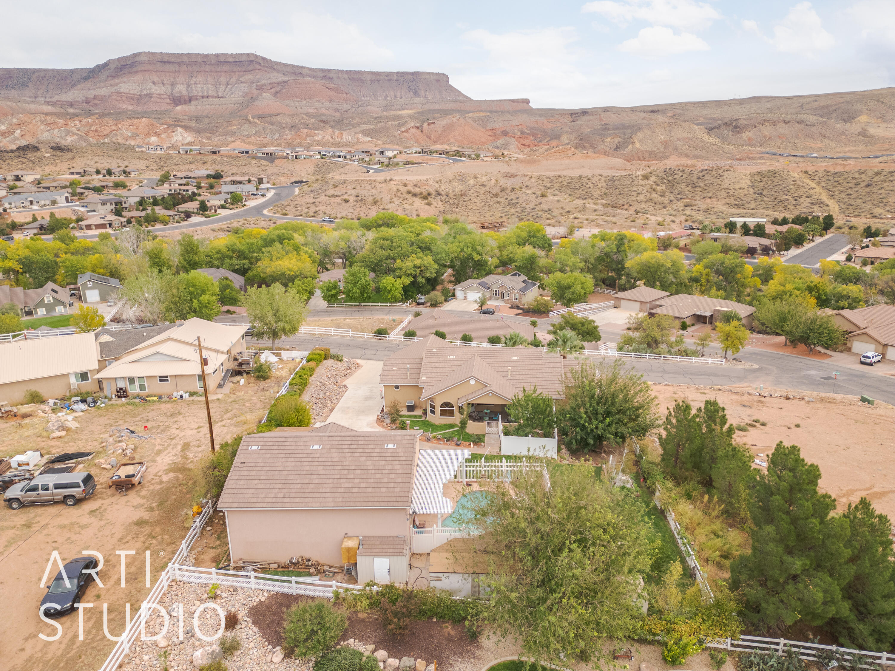 CHOLLA CREEK - Residential