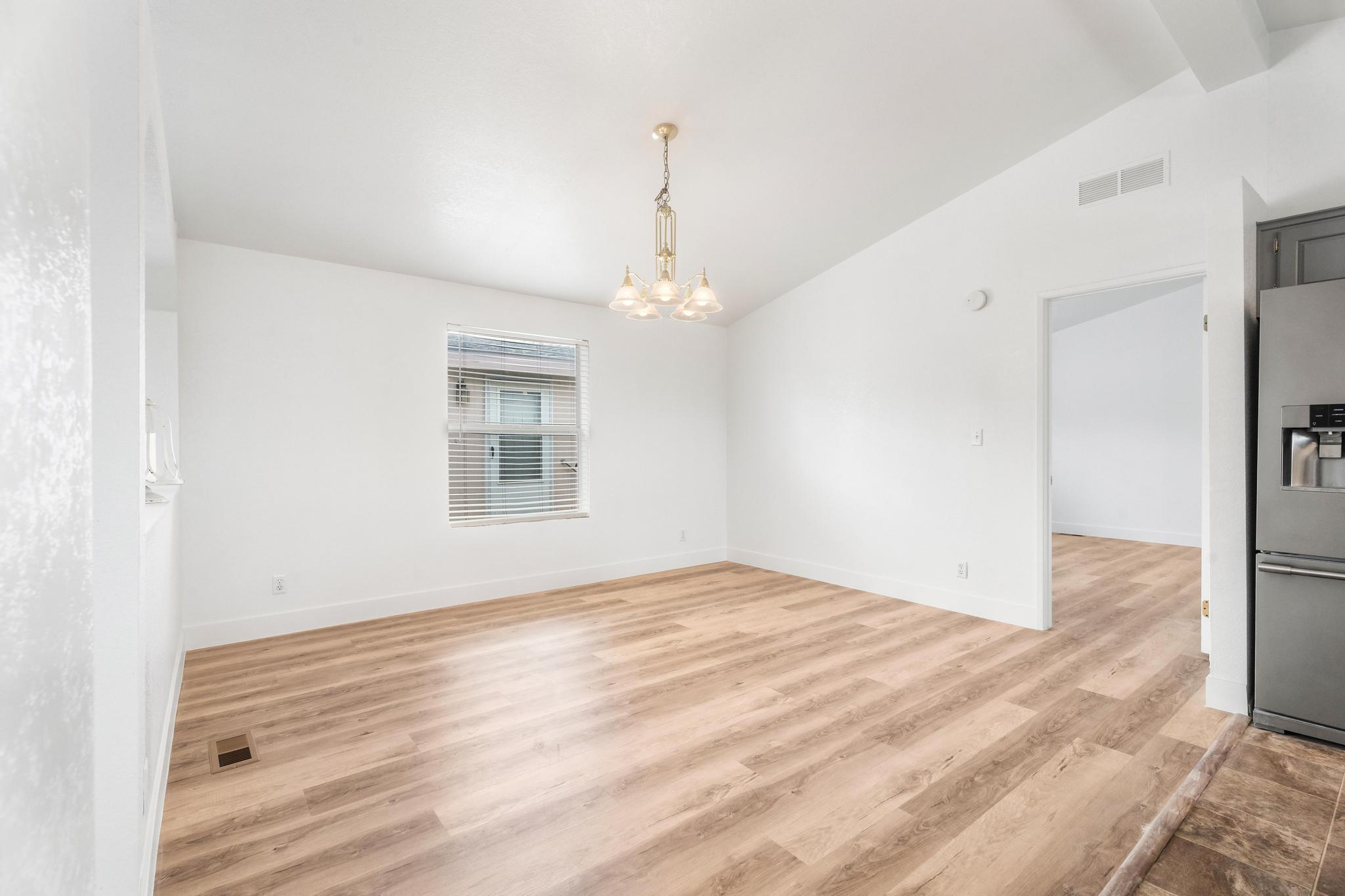 LAVA BLUFF MOBILE HOME PARK - Residential