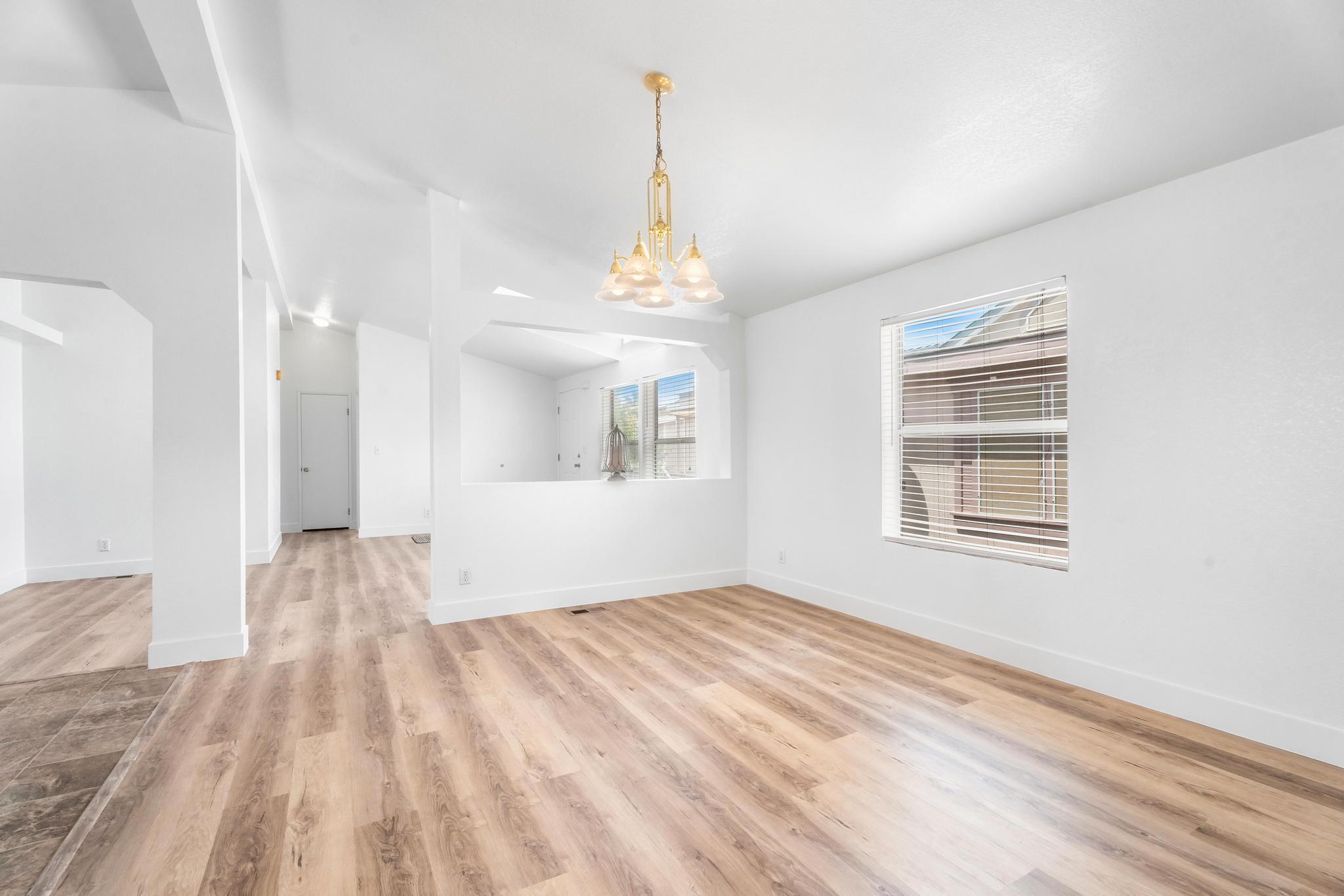 LAVA BLUFF MOBILE HOME PARK - Residential