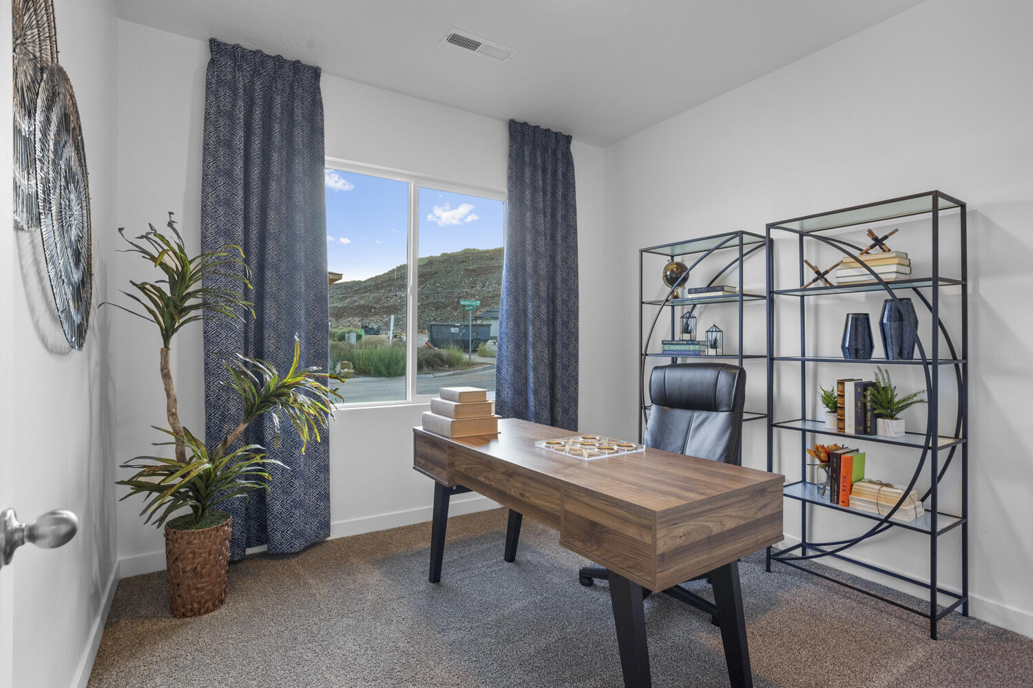 STANDING ROCK WEST AT LONG VALLEY - Residential