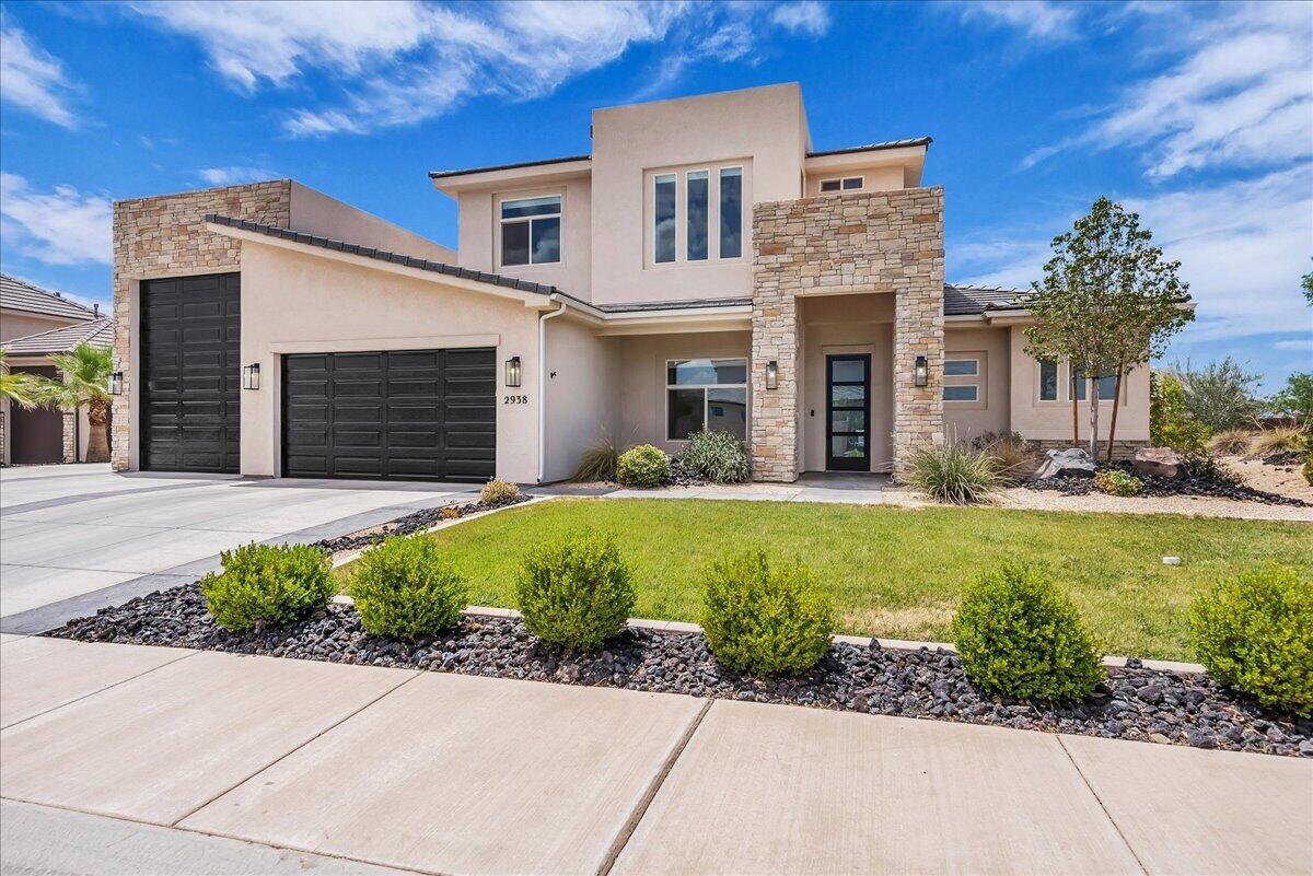 2938 S Poplar LN - Photo 3