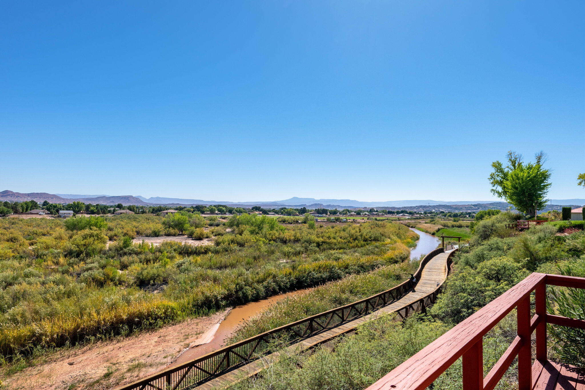 PALMS OF ST GEORGE - Residential