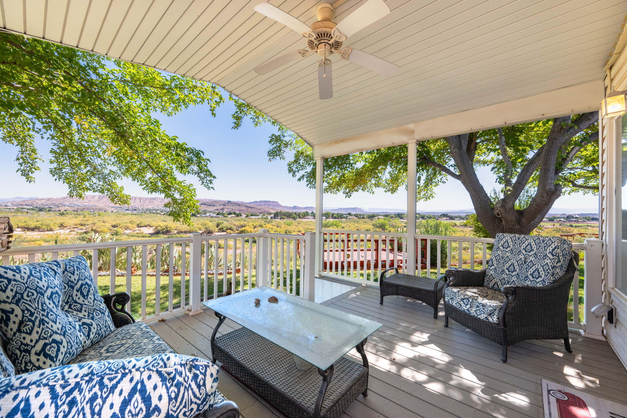 PALMS OF ST GEORGE - Residential