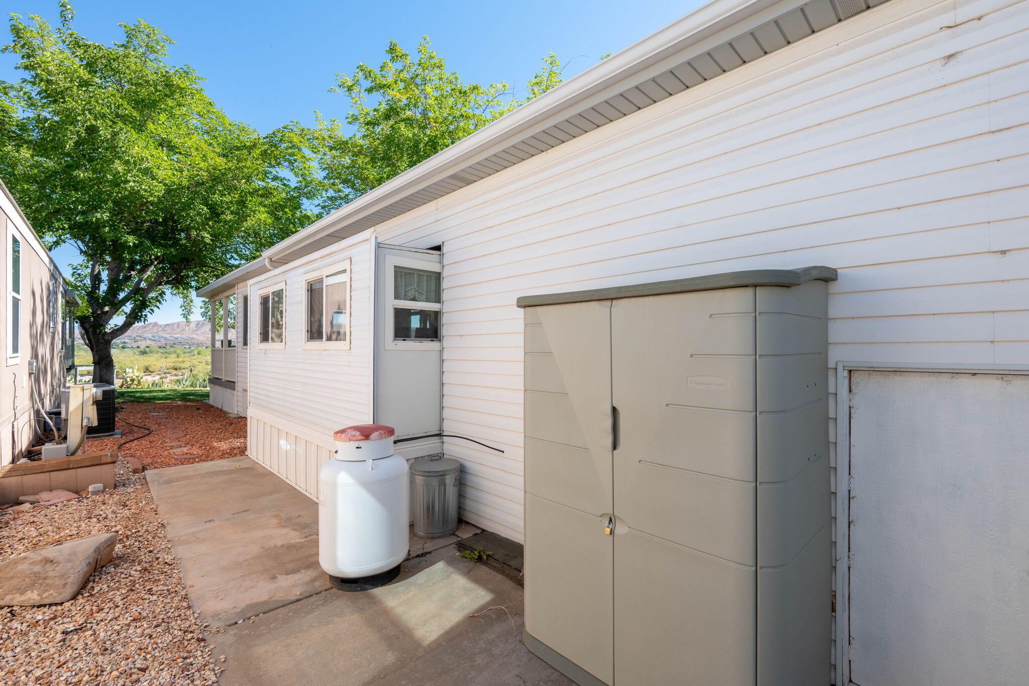 PALMS OF ST GEORGE - Residential