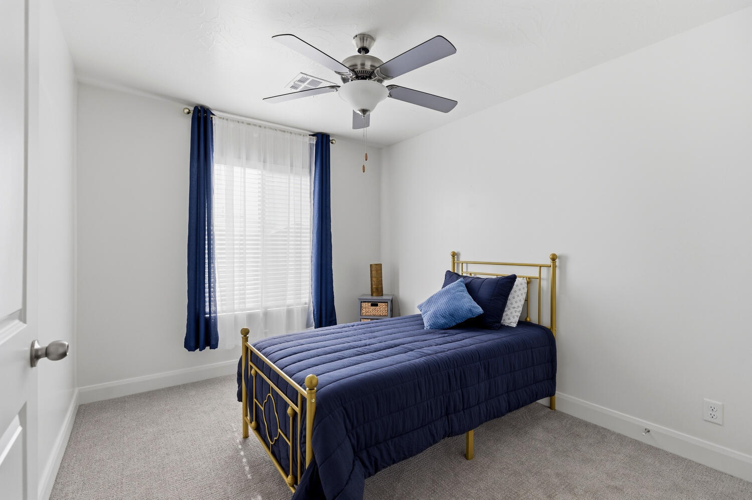 AZALEA TOWNHOMES - Residential