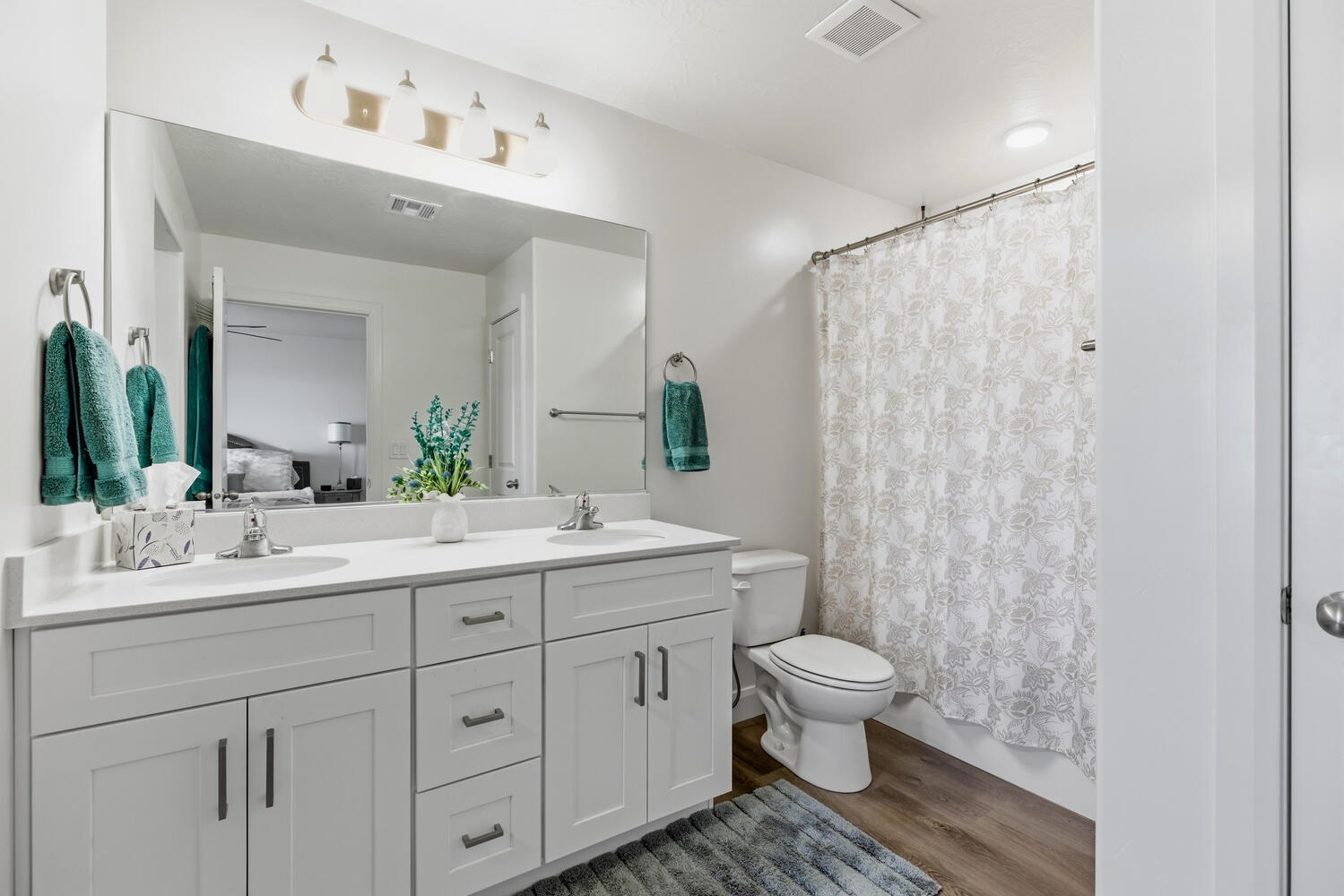 AZALEA TOWNHOMES - Residential