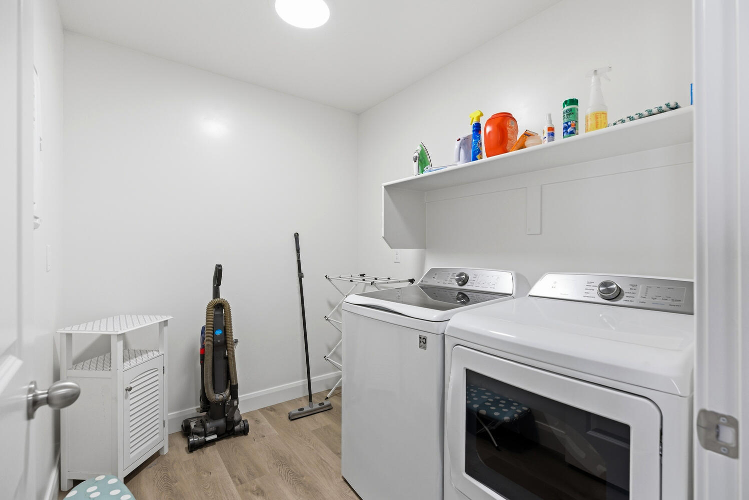 AZALEA TOWNHOMES - Residential