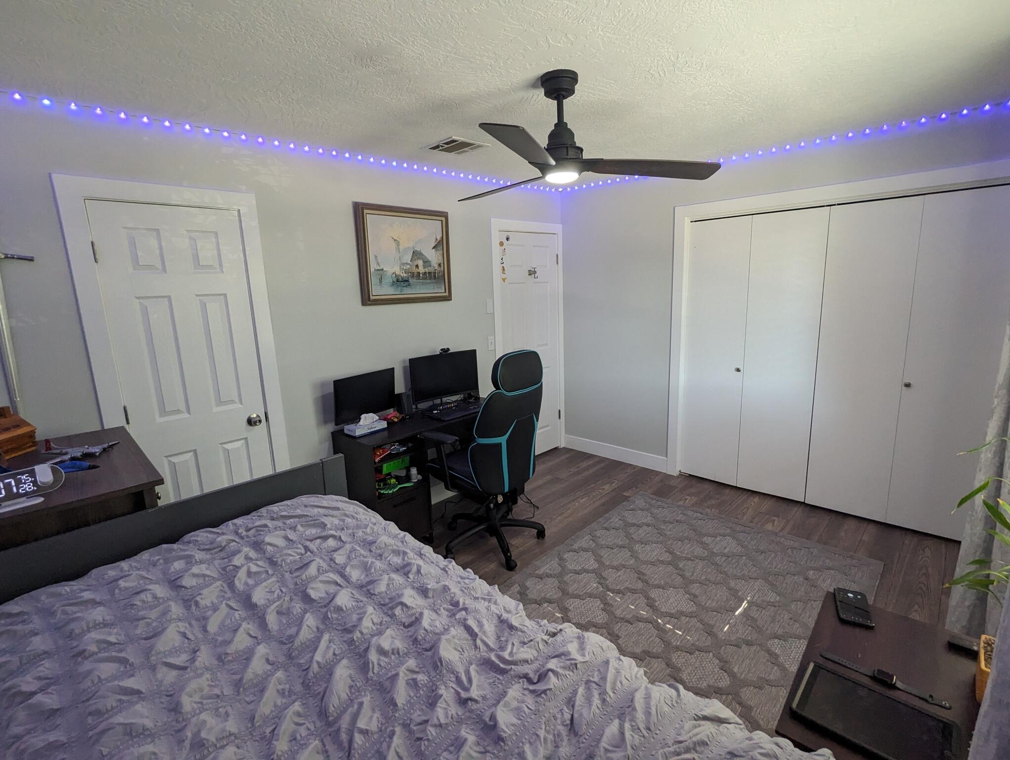 COLOR VIEW TOWNHOMES - Residential