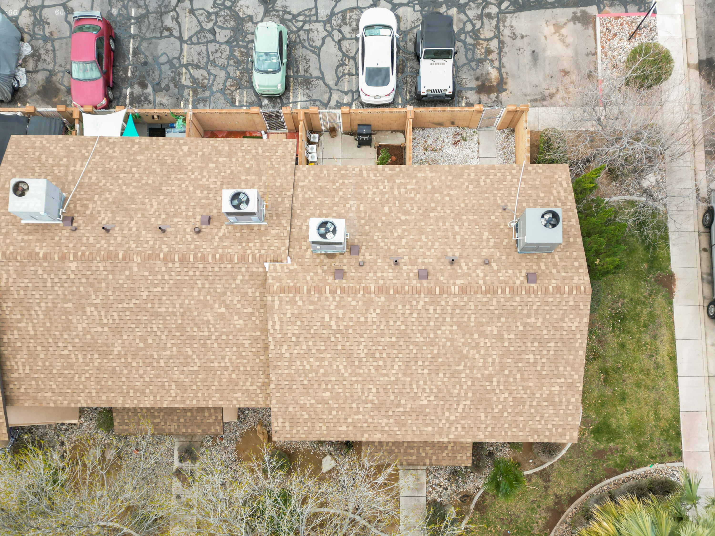 COLOR VIEW TOWNHOMES - Residential