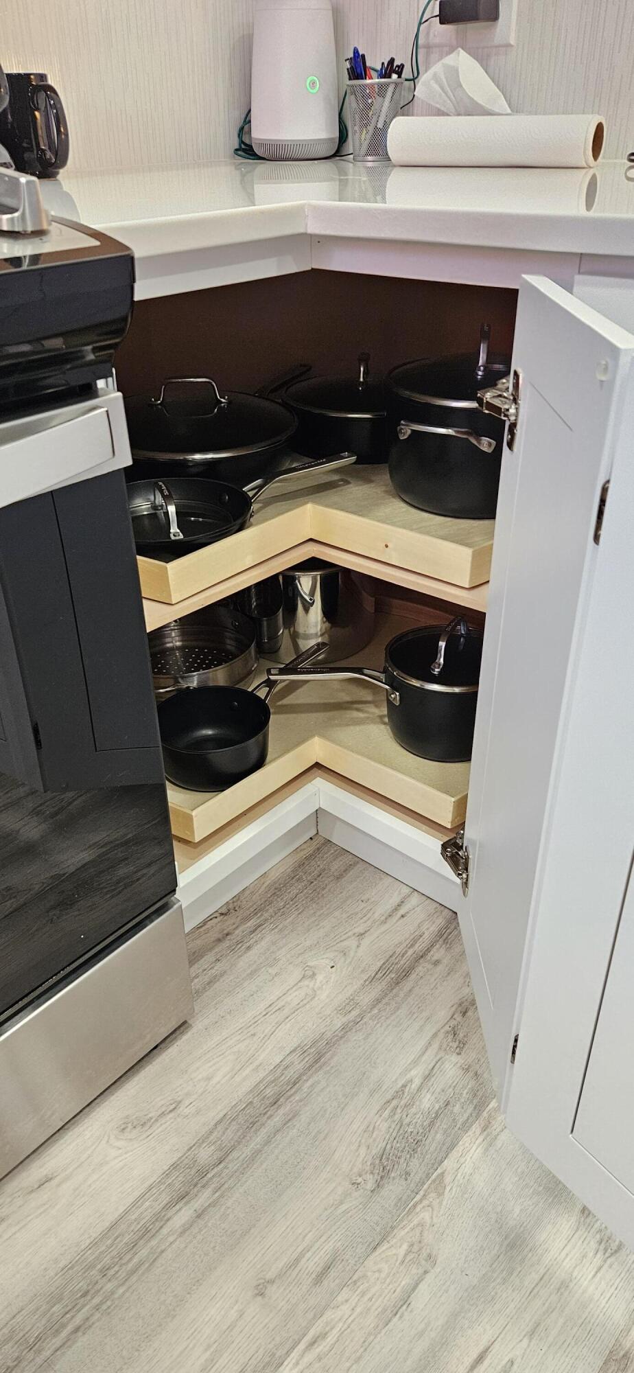 COLOR VIEW TOWNHOMES - Residential