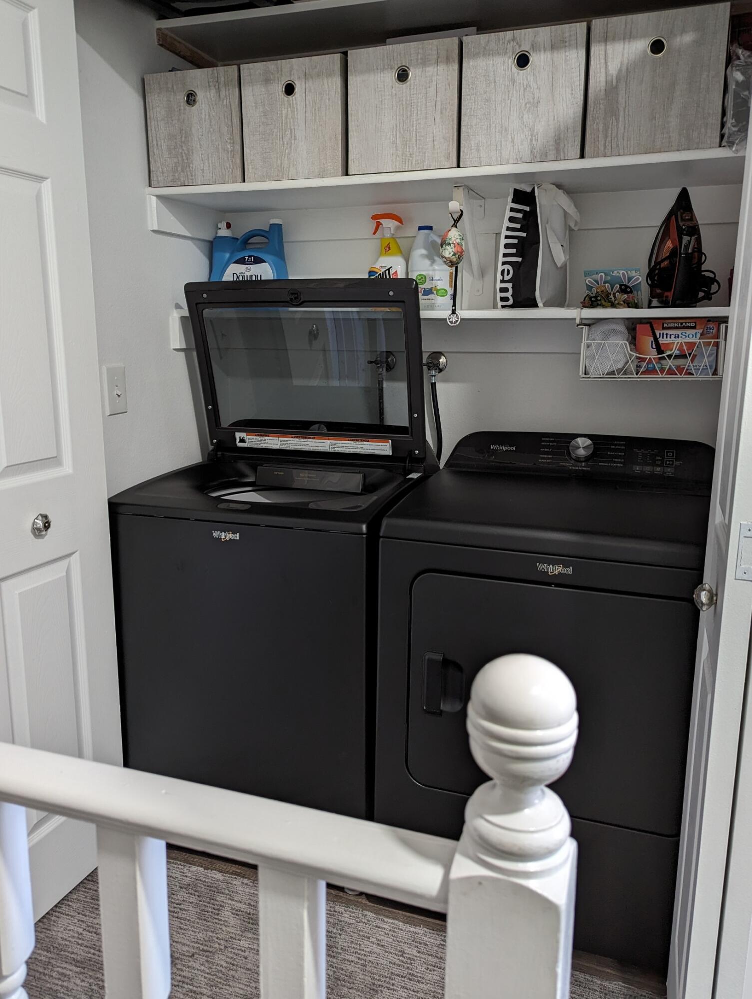 COLOR VIEW TOWNHOMES - Residential