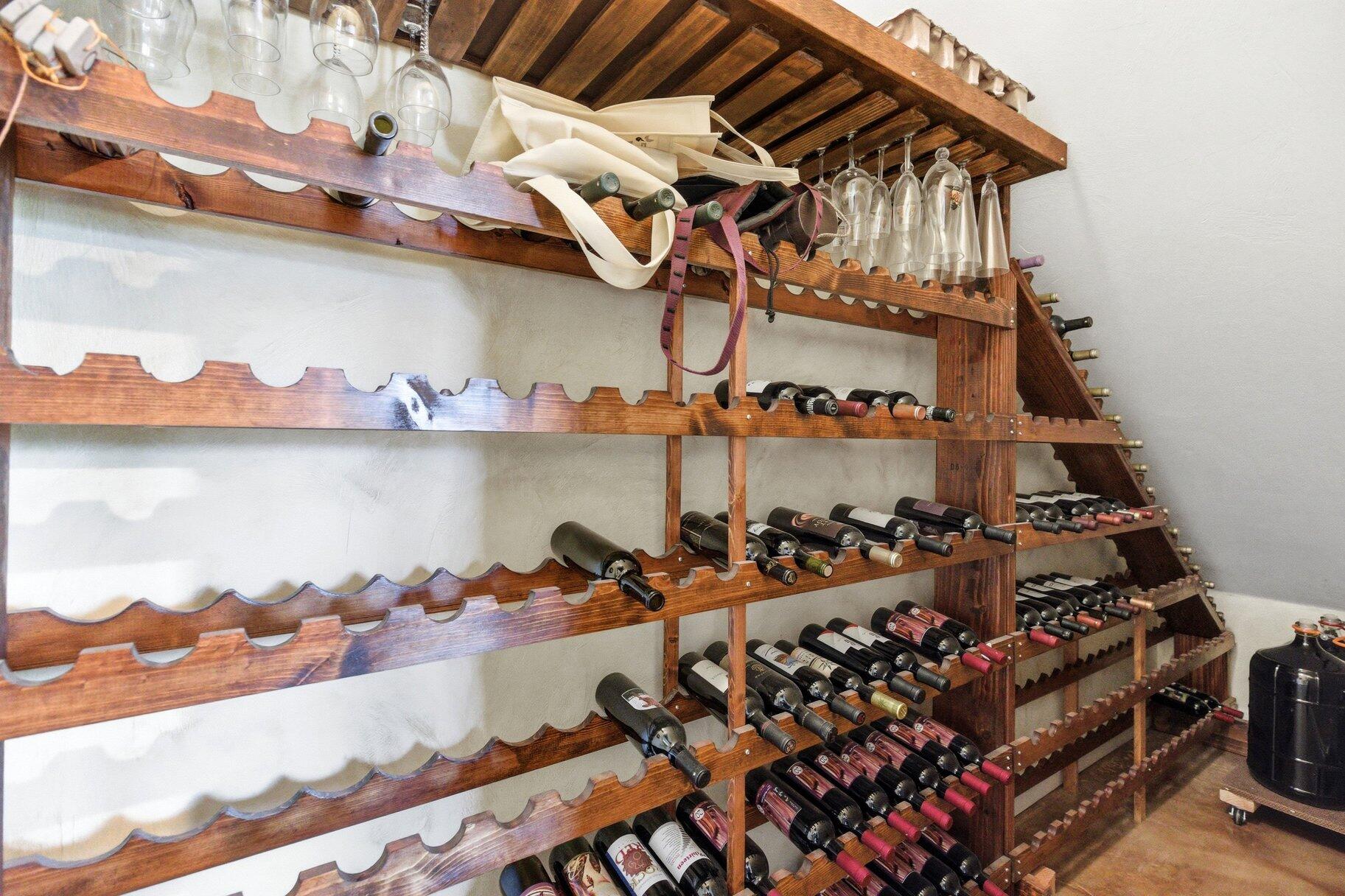 WINCHESTER HILLS - Residential