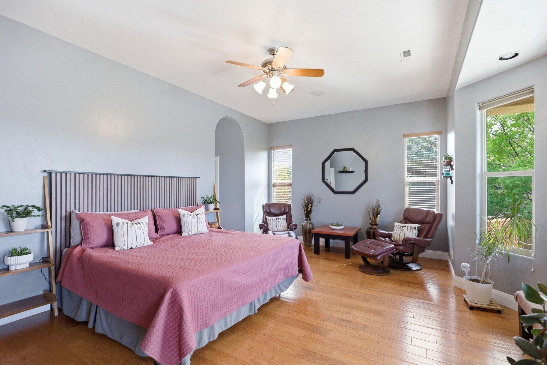 WINCHESTER HILLS - Residential