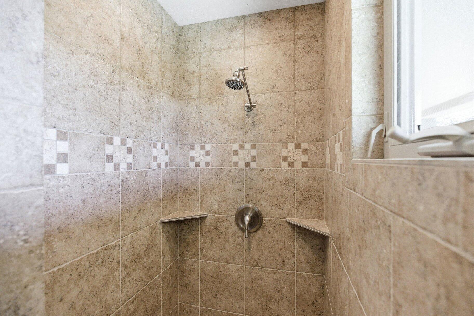 WINCHESTER HILLS - Residential