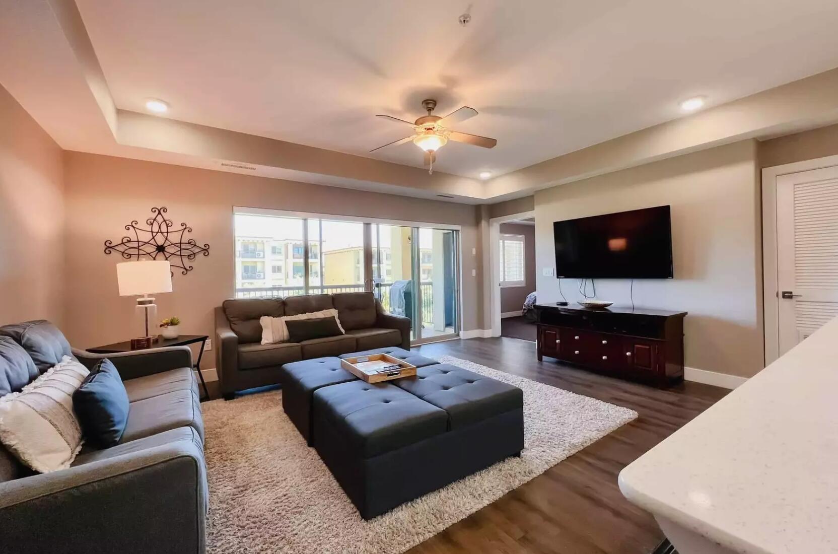 ESTANCIA - Residential