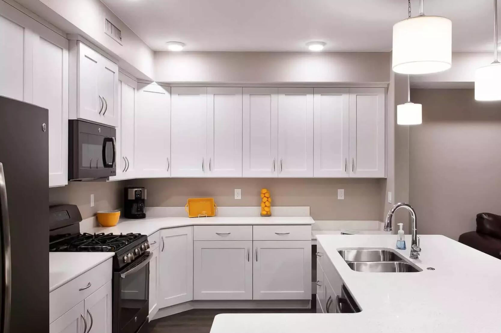 ESTANCIA - Residential