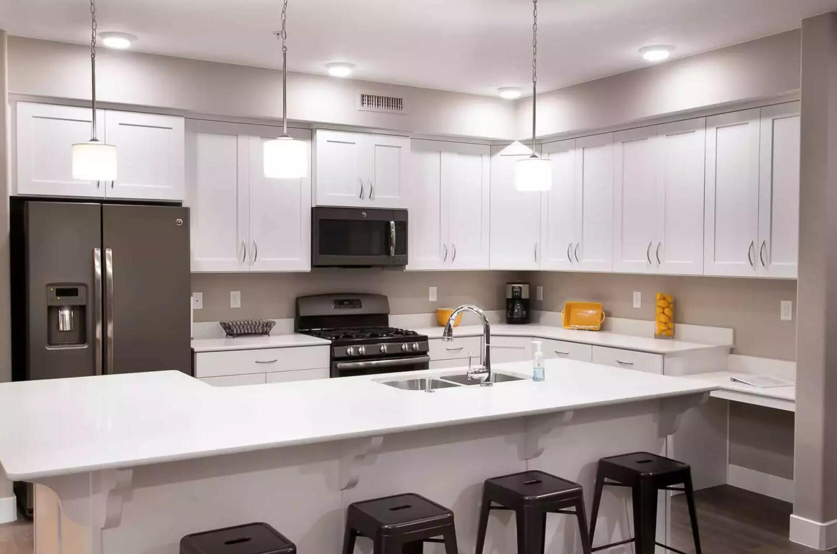 ESTANCIA - Residential