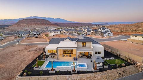 Tiny photo for 1346 E Pony Trail Way, Washington, UT 84780 (MLS # 26-273161)