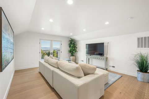 Tiny photo for 1346 E Pony Trail Way, Washington, UT 84780 (MLS # 26-273161)