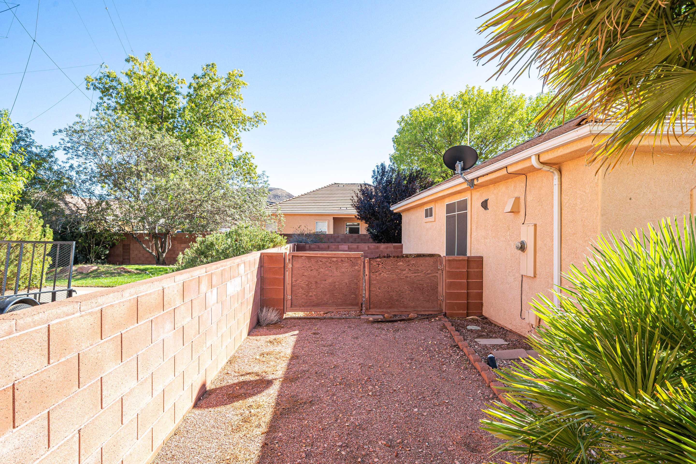 SKY RIDGE HOMESITES - Residential